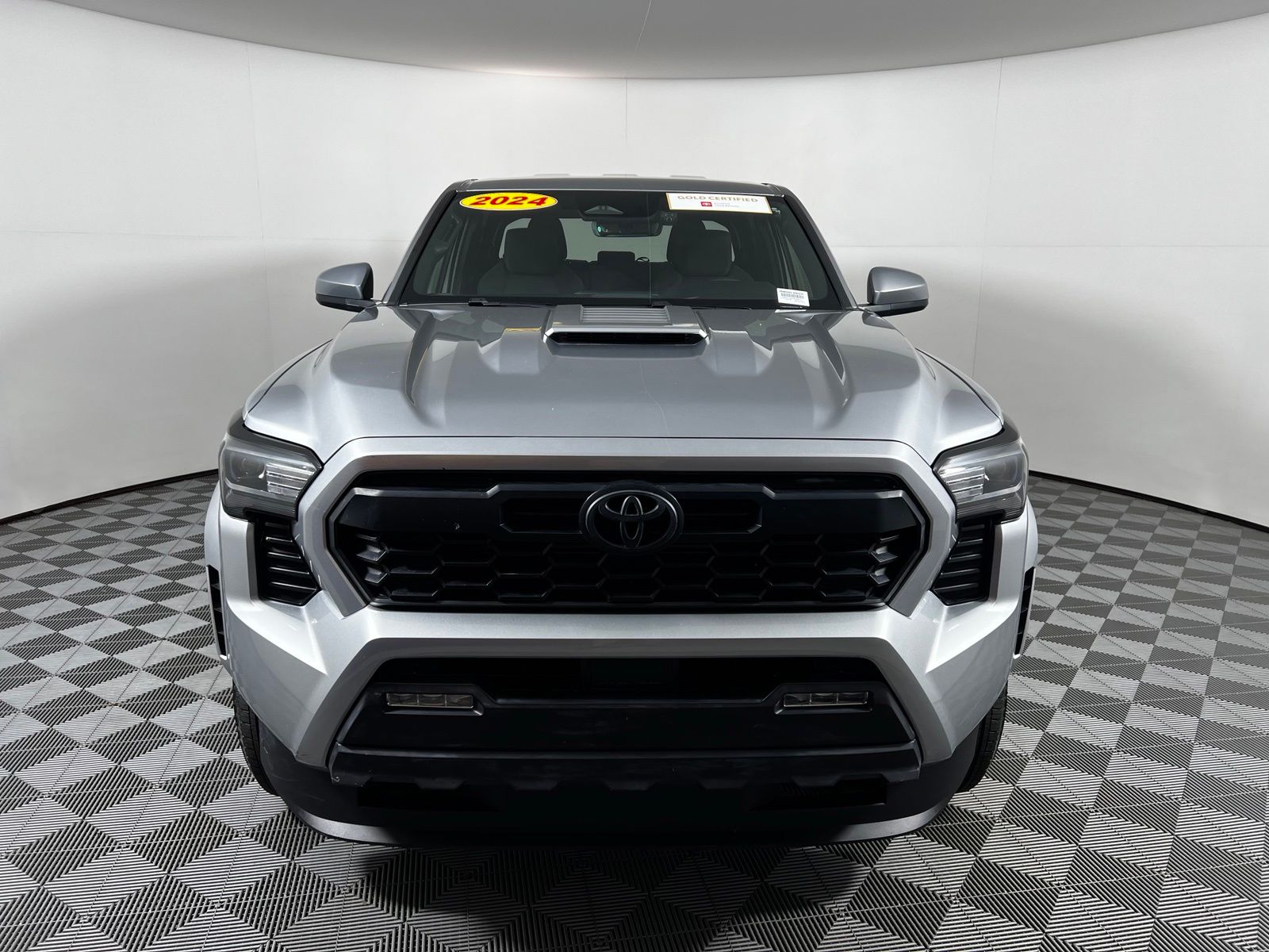 Thumbnail: 2024 Toyota Tacoma - 2