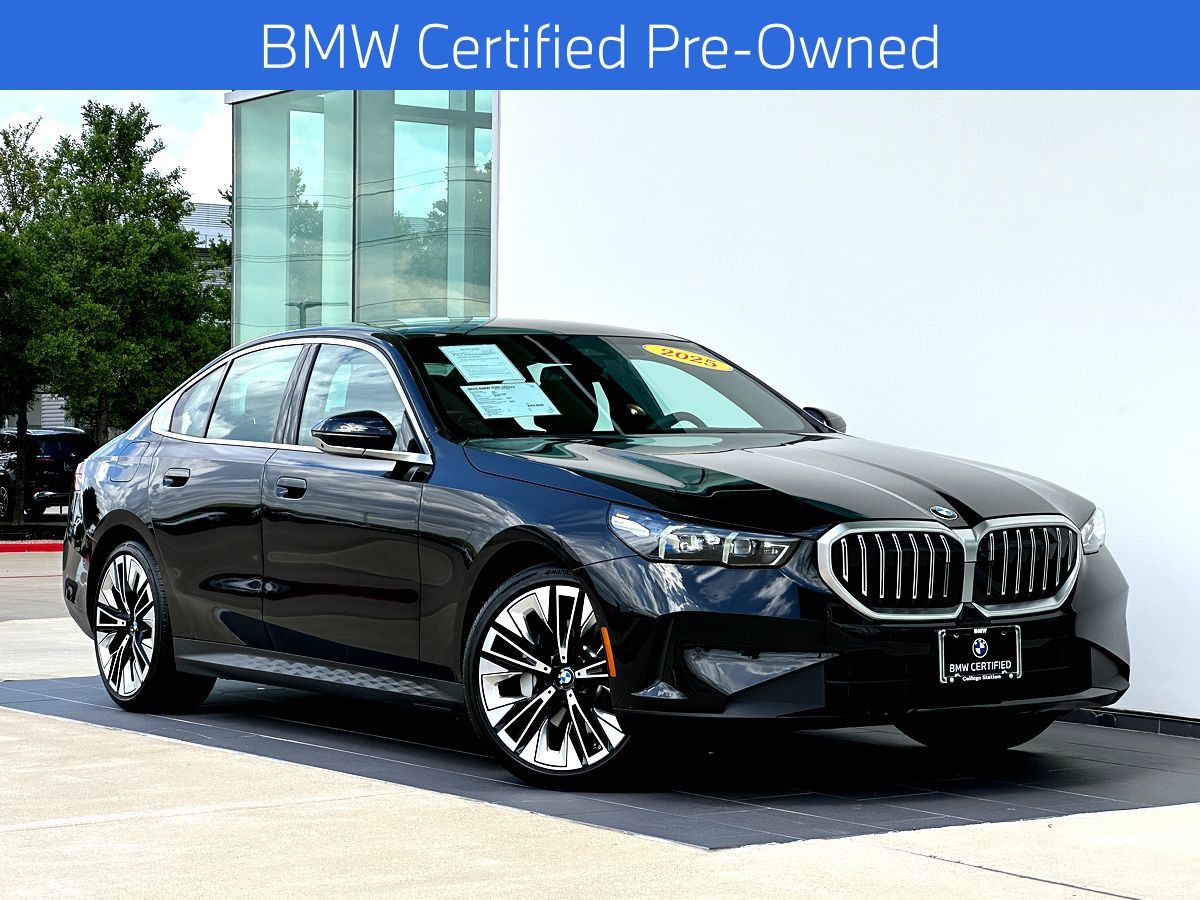 Black Sapphire Metallic 2025 BMW 5 Series 530i xDrive Sedan All-Wheel Drive 8-Speed Automatic