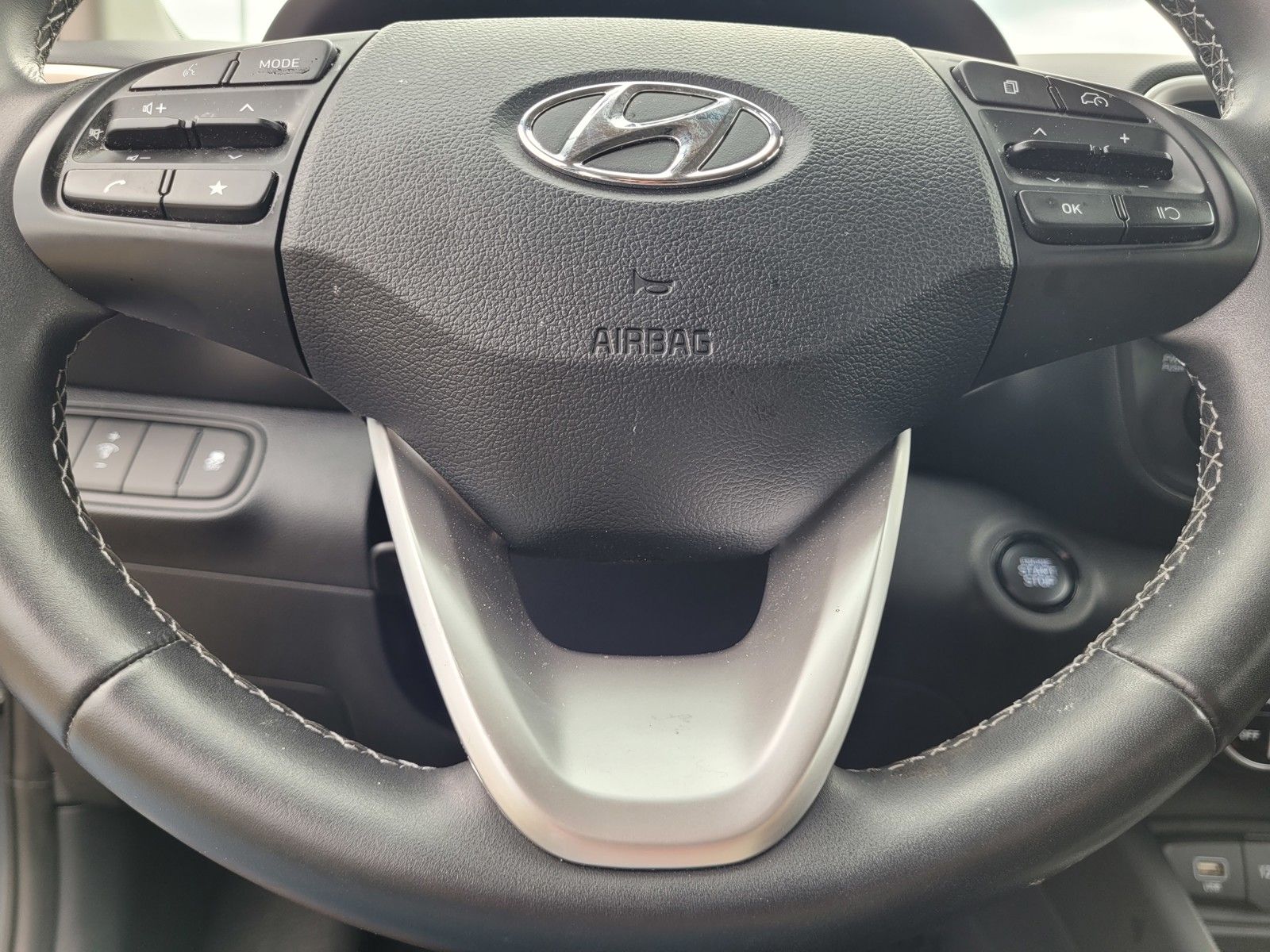 2026 Hyundai Venue SEL - Photo 32