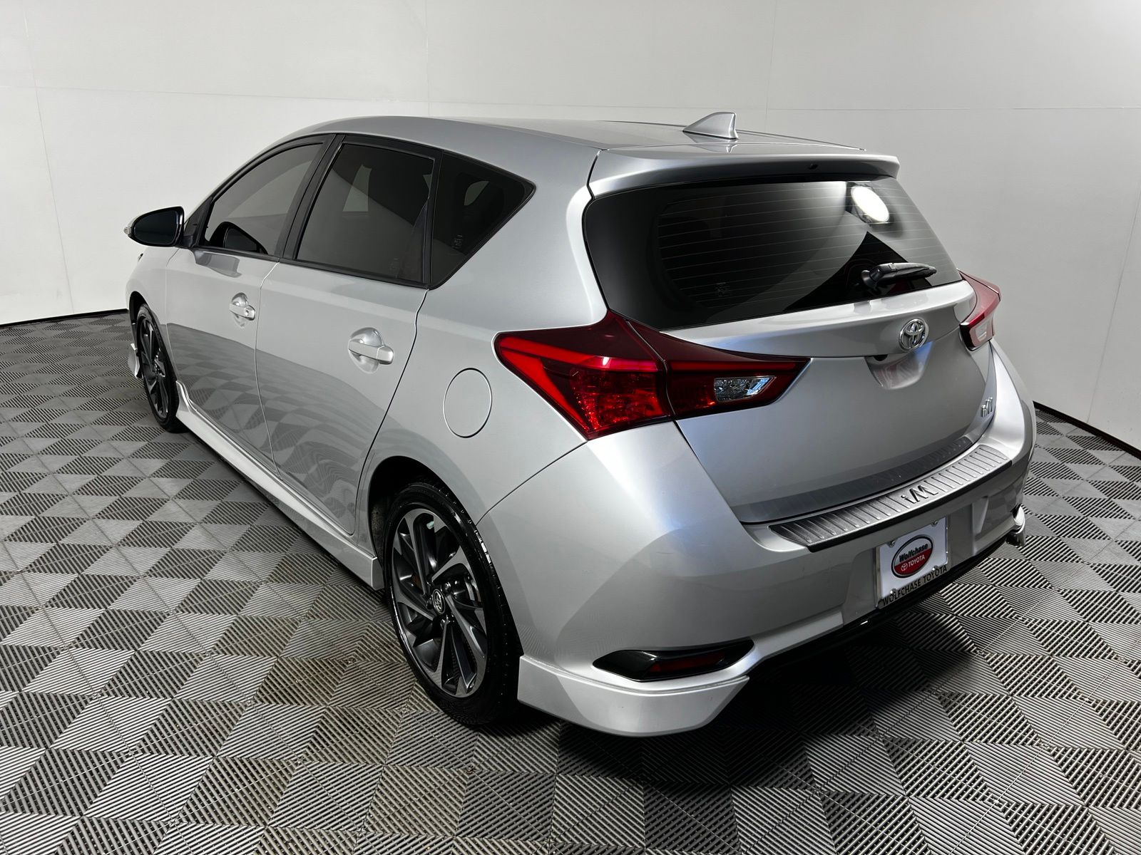Thumbnail: 2018 Toyota Corolla iM - 7
