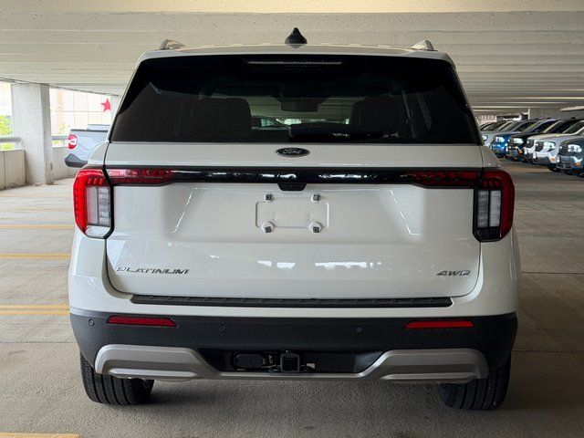 New 2026 Star White Metallic Tri-Coat Ford Platinum image 6