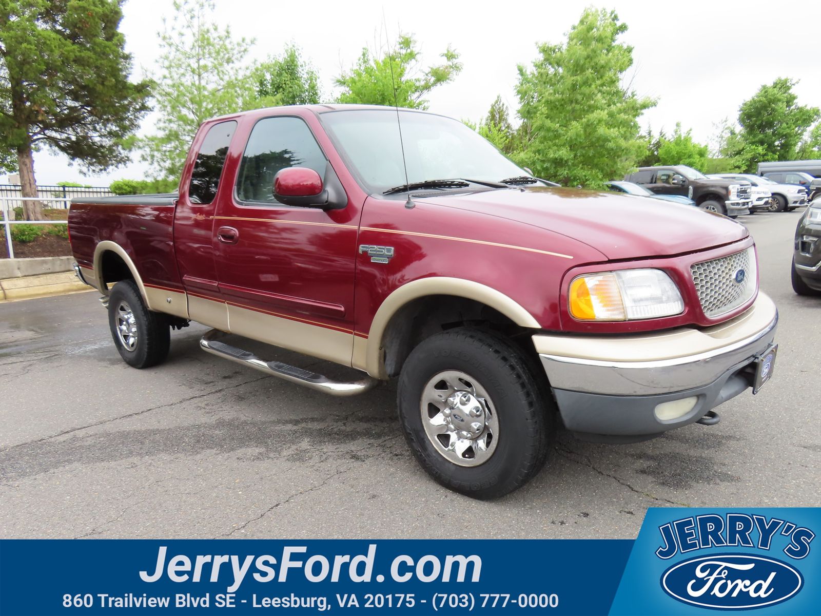 Dark Toreador Red Clearcoat Metallic 1999 Ford F-250 Pickup Truck Four-Wheel Drive 4-Speed Automatic Overdrive