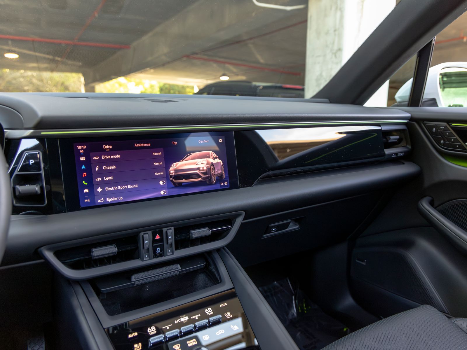 2025 Porsche Macan Base - Photo 34