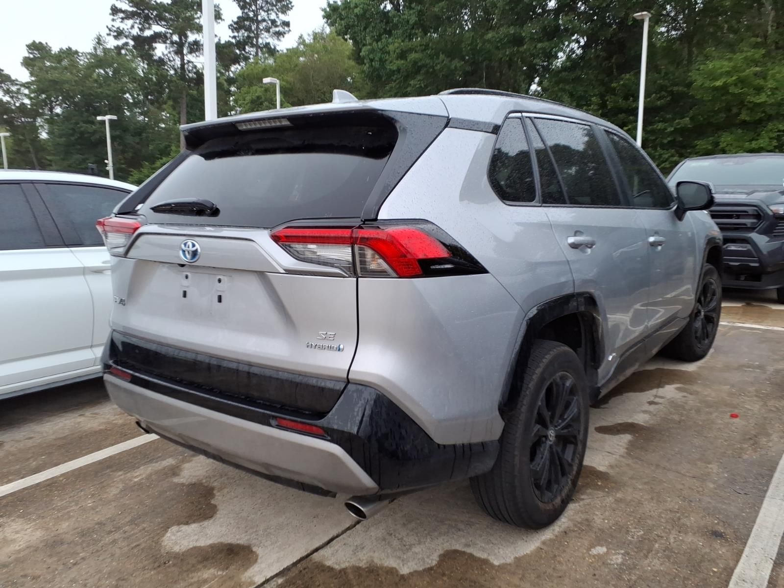 2022 Toyota RAV4 Hybrid SE Silver at EAG Ford Navasota