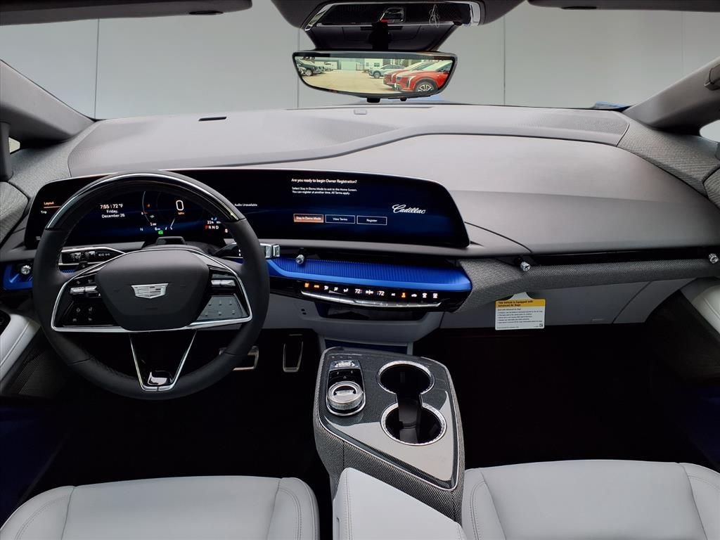 2026 Cadillac OPTIQ Luxury - 8
