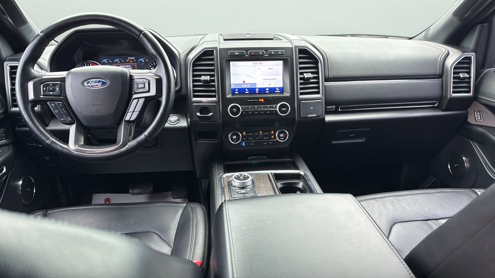 Used Car 2021 Ford Expedition  Limited For Sale Under $40,000 In Austin, Texas