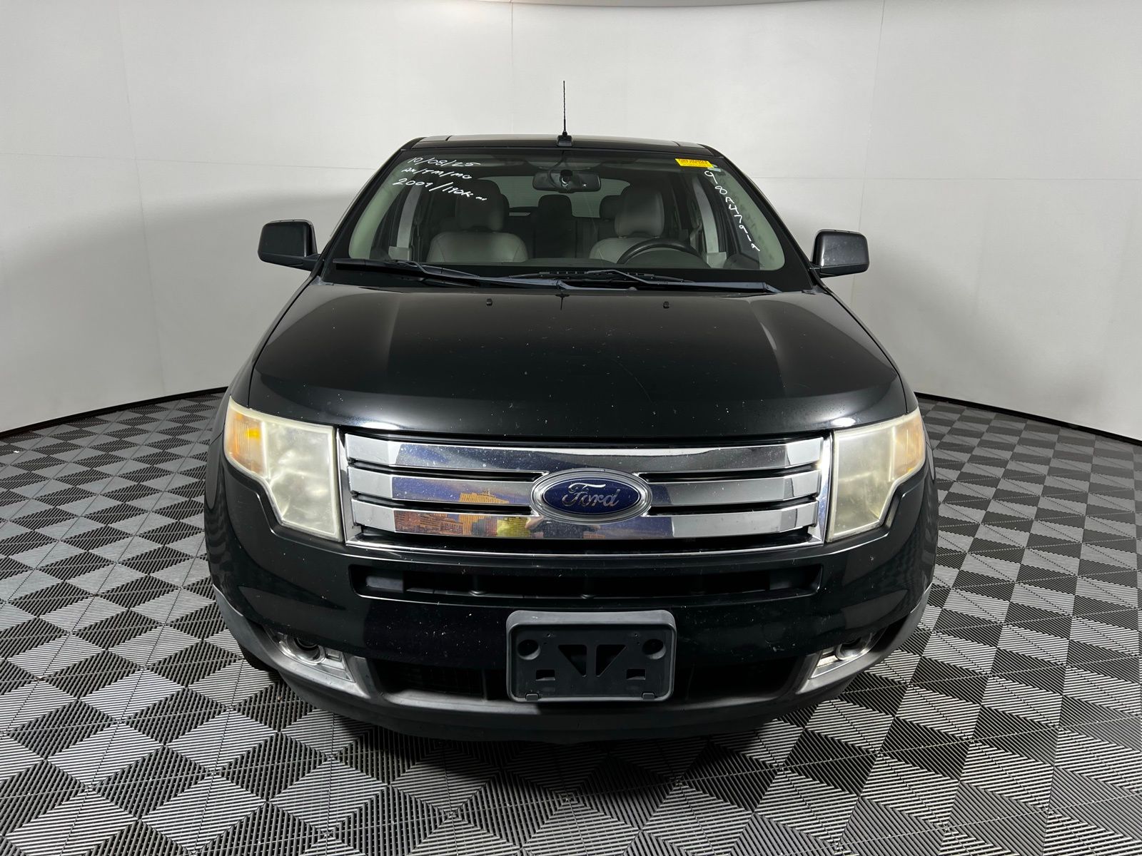 Thumbnail: 2009 Ford Edge - 2