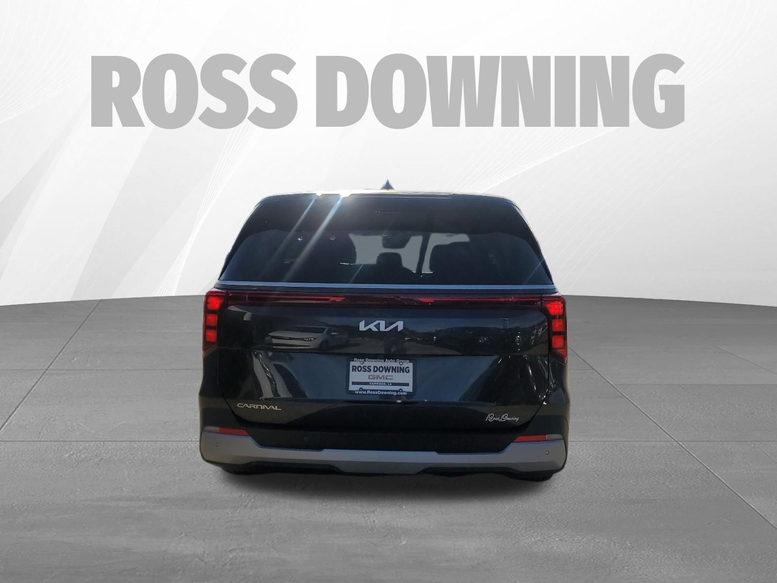2025 Kia Carnival LXS Gray at Ross Downing Chevrolet