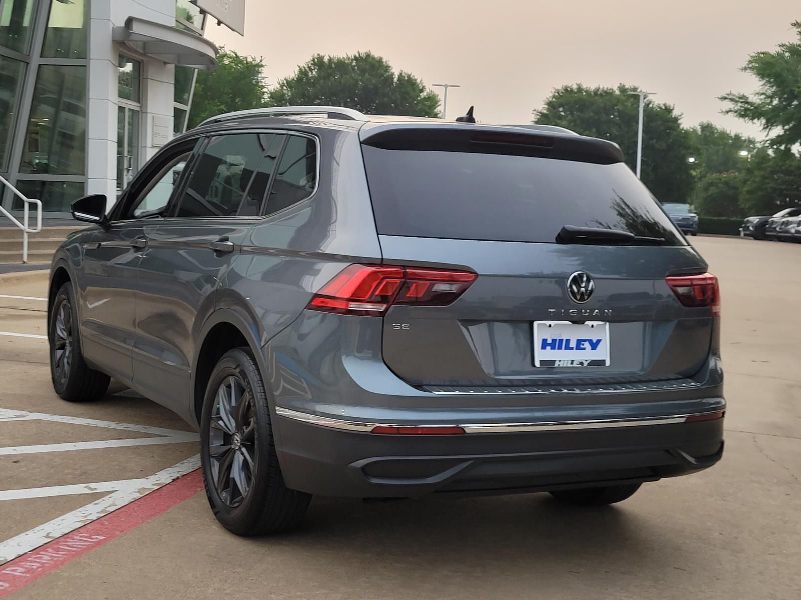 used 2022 Volkswagen Tiguan car, priced at $21,900