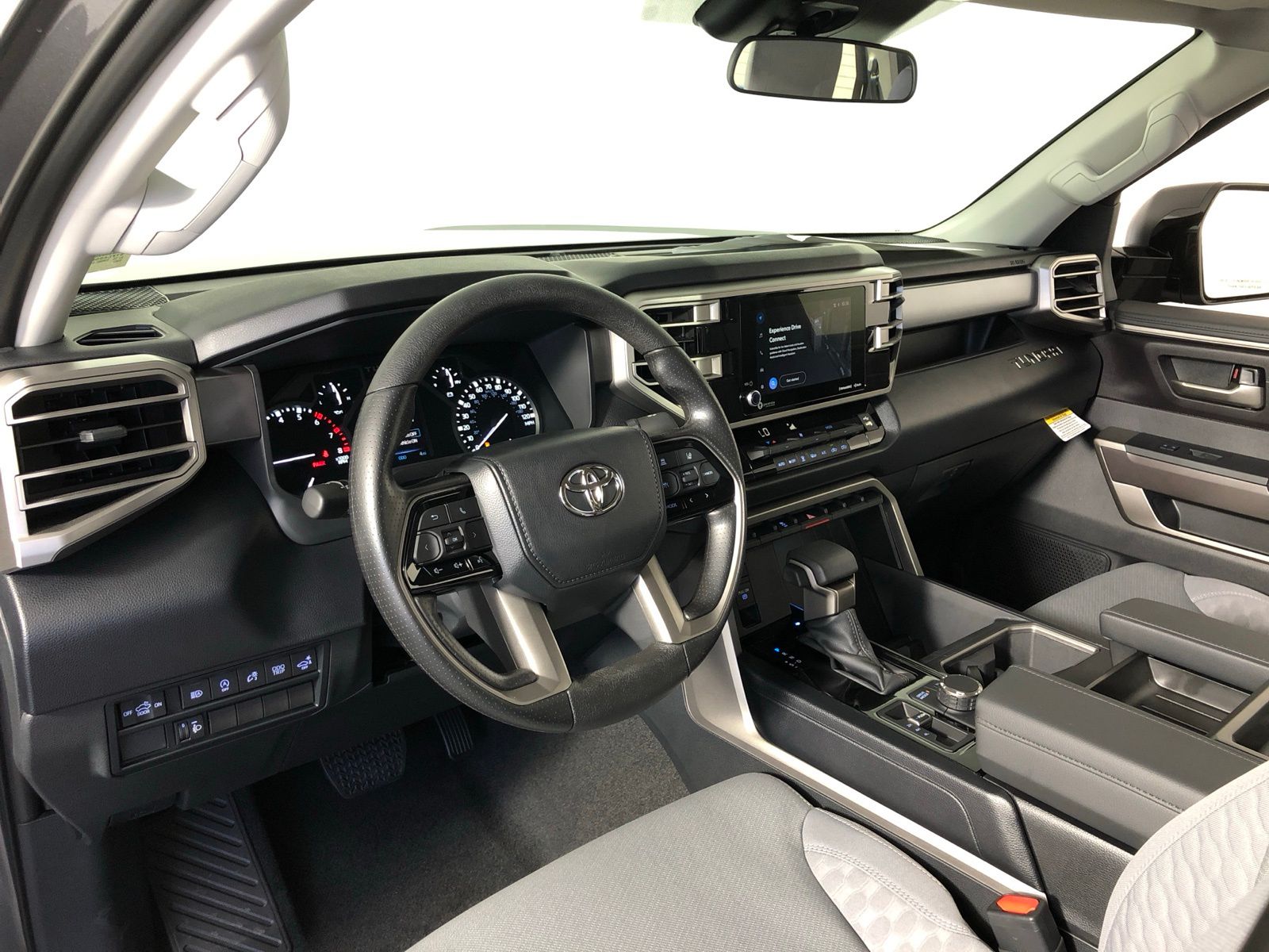 Thumbnail: 2025 Toyota Tundra - 9