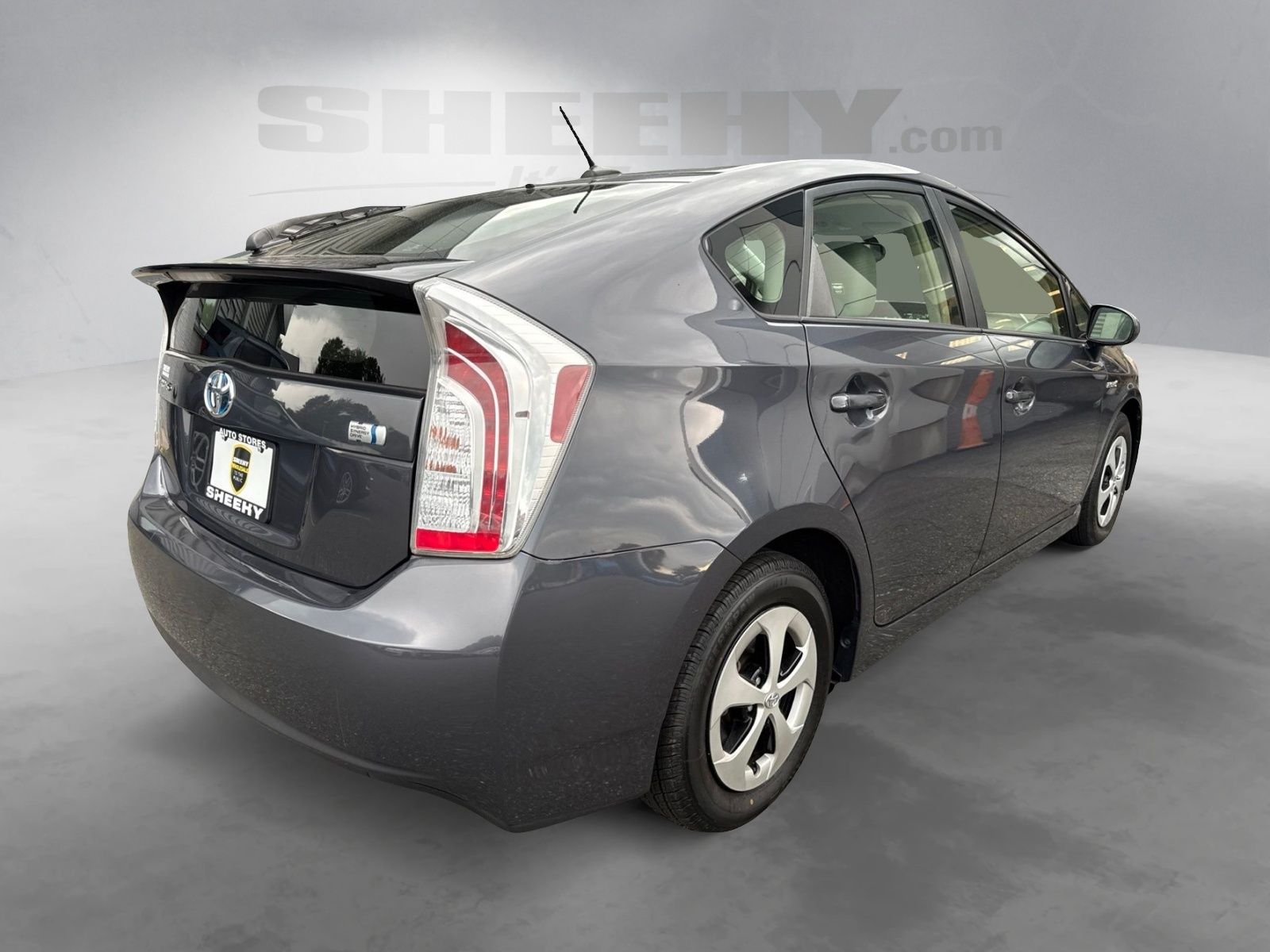 Used 2015 Winter Gray Metallic Toyota Four image 13