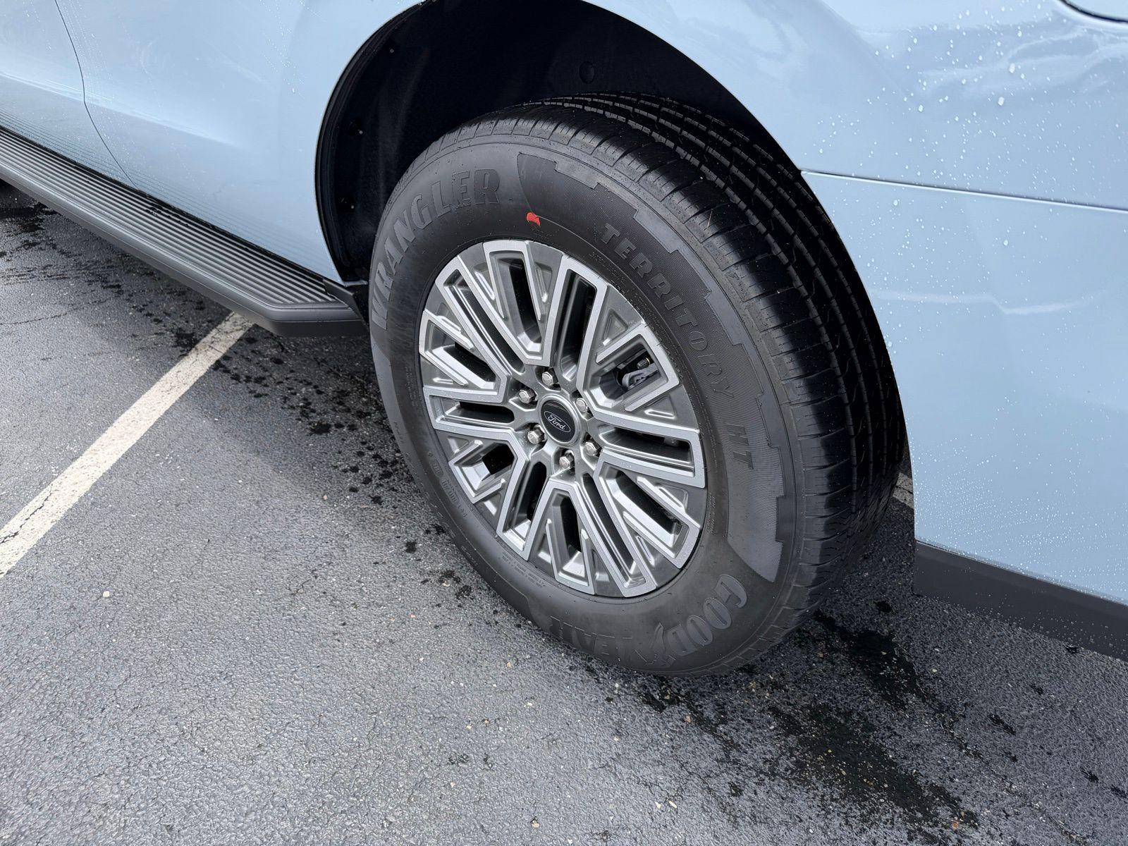 2026 Ford Expedition image 10