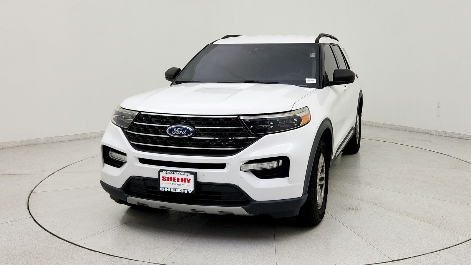 Certified Used 2020 White Ford XLT image 2