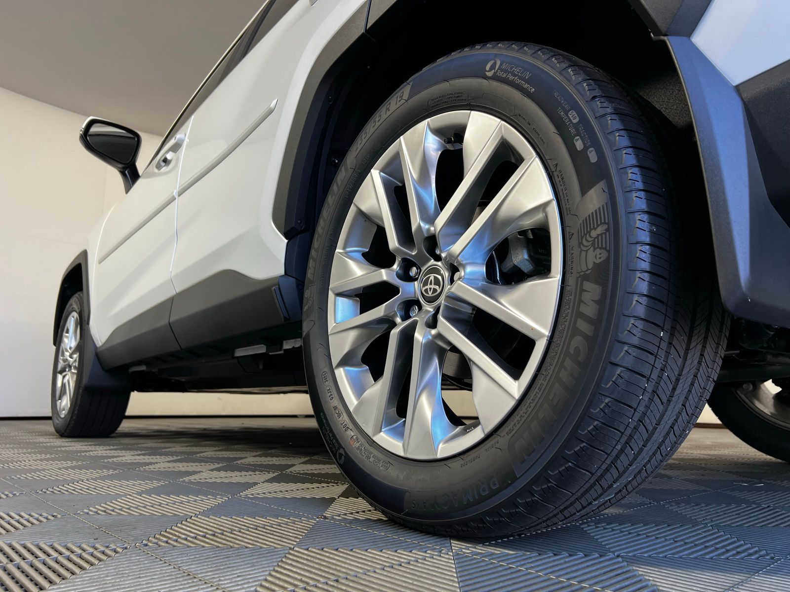 Thumbnail: 2025 Toyota RAV4 - 24