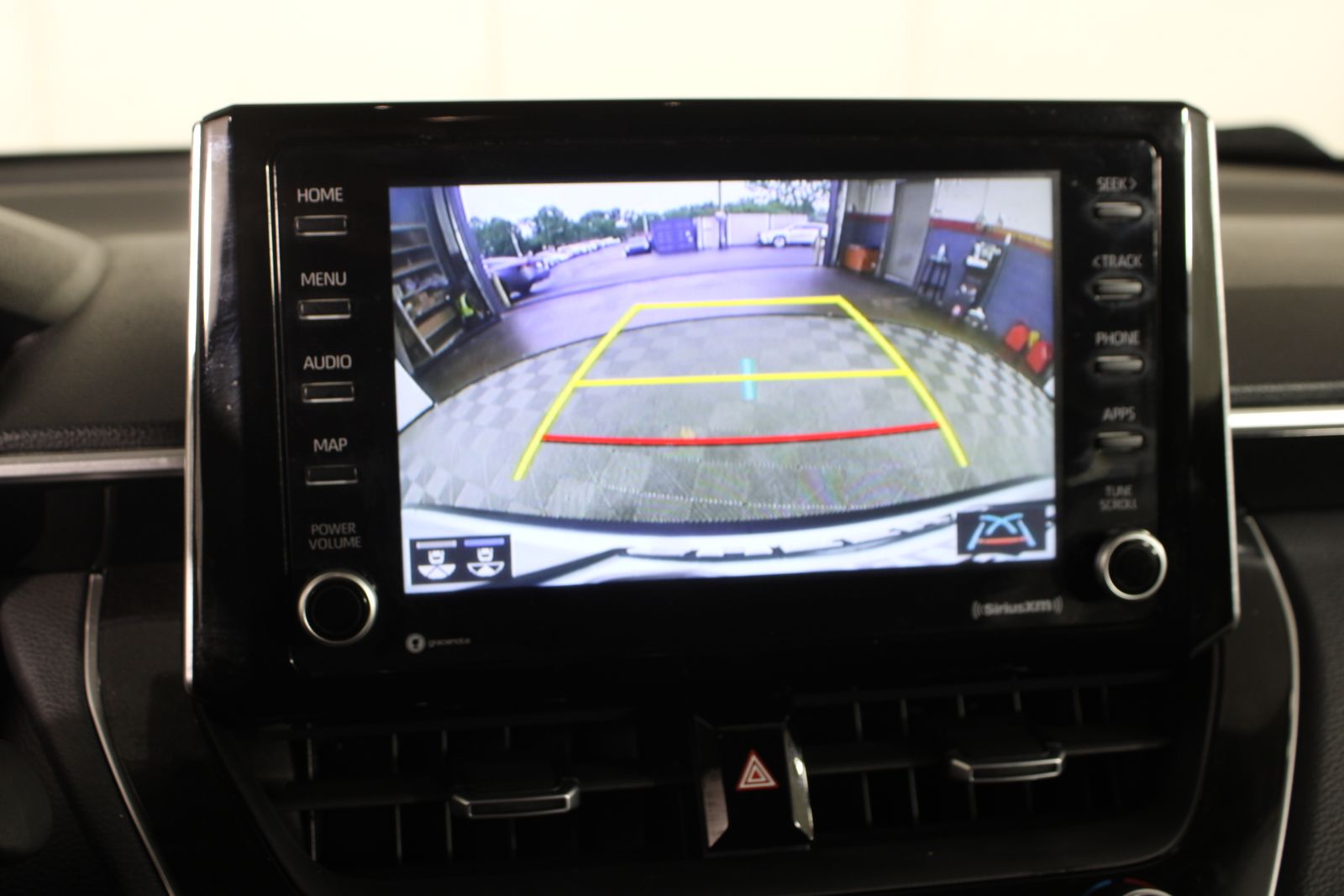 Used 2022 Beige Toyota XLE image 19