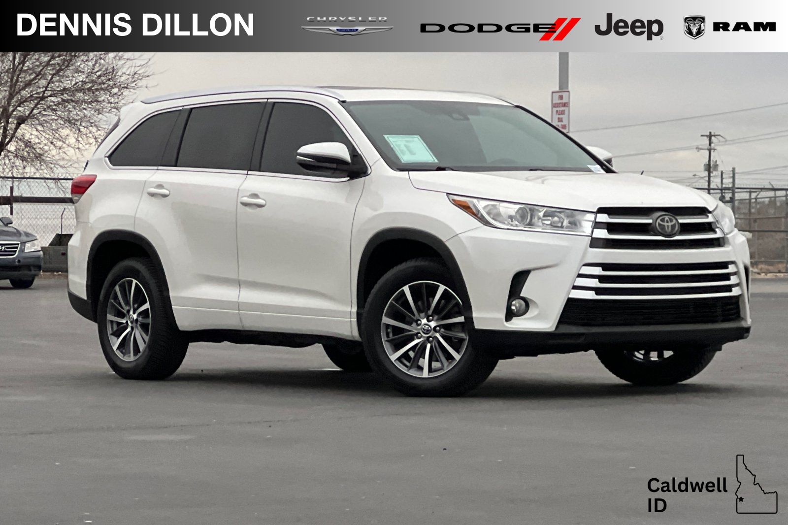 White (Blizzard Pearl) 2018 Toyota Highlander XLE SUV / Crossover Front-Wheel Drive 8-Speed Automatic
