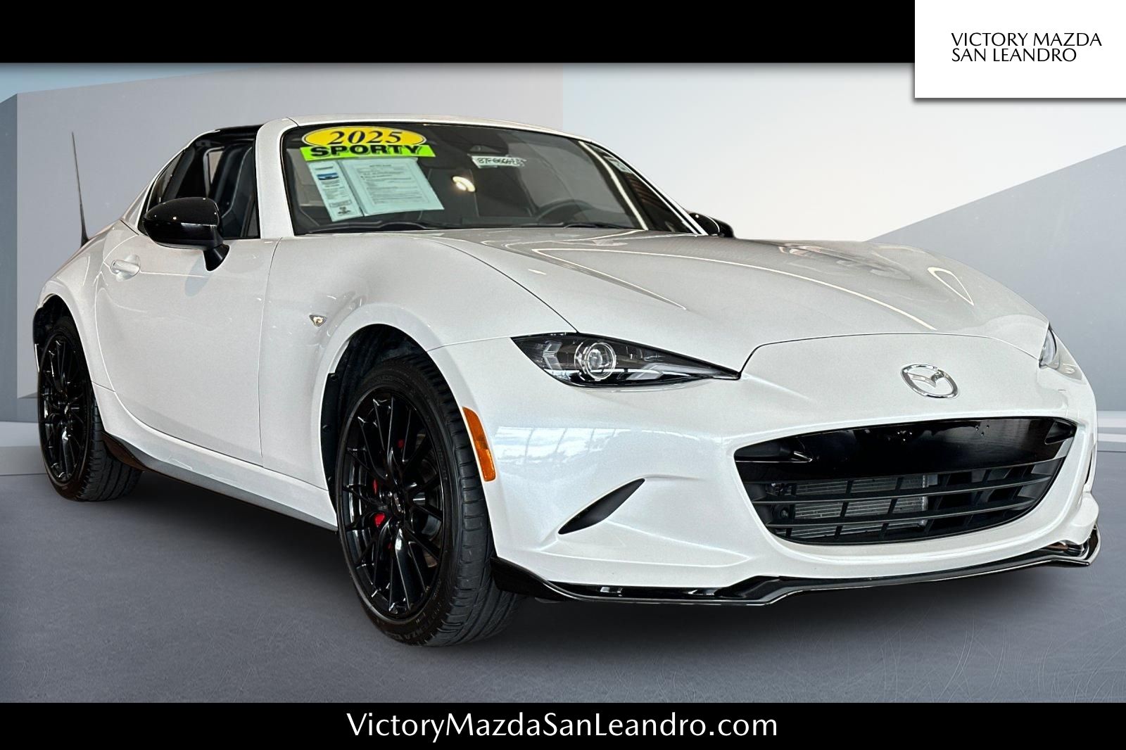 Snowflake White Pearl 2025 Mazda MX-5 Miata Convertible Rear-Wheel Drive 6-Speed Manual