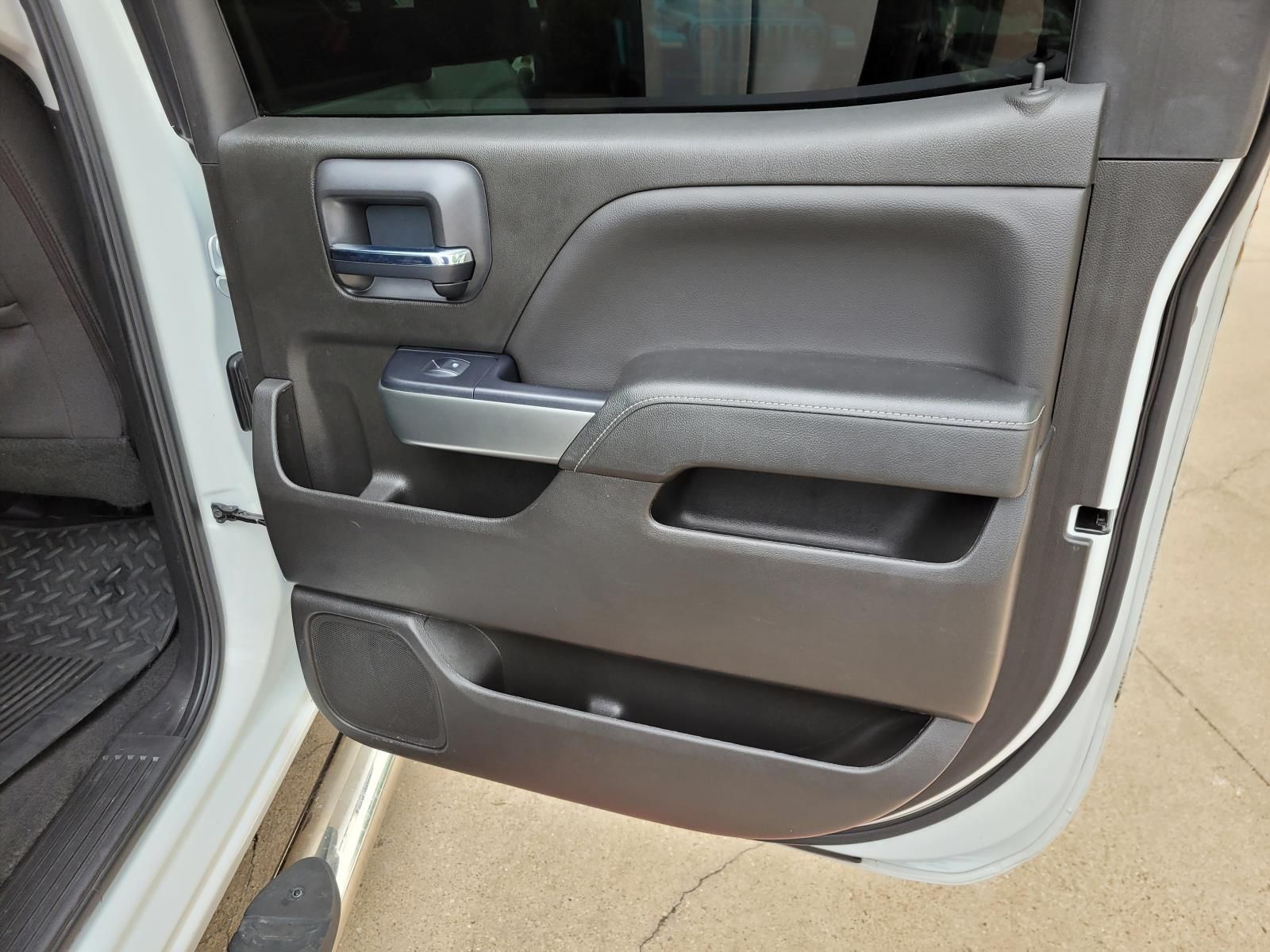 used 2018 Chevrolet Silverado 1500 car, priced at $22,000