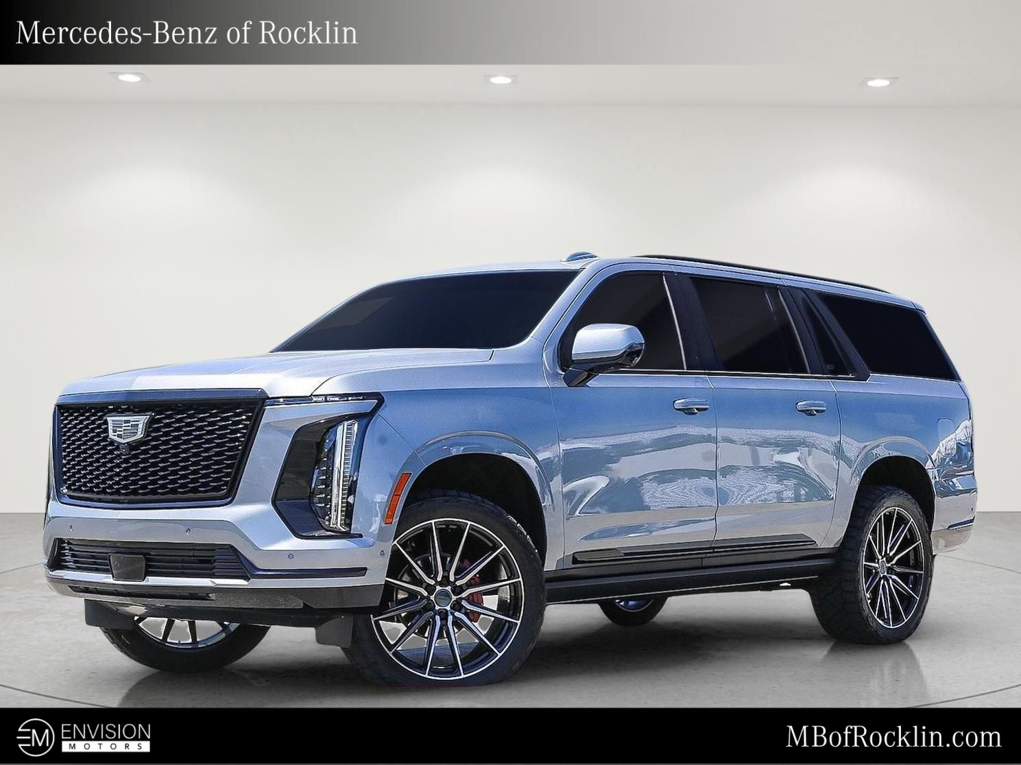 Argent Silver Metallic 2025 Cadillac Escalade ESV SUV / Crossover Four-Wheel Drive Automatic