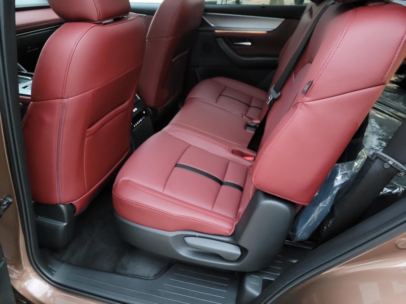 new 2026 Mazda CX-70 car, priced at $48,716