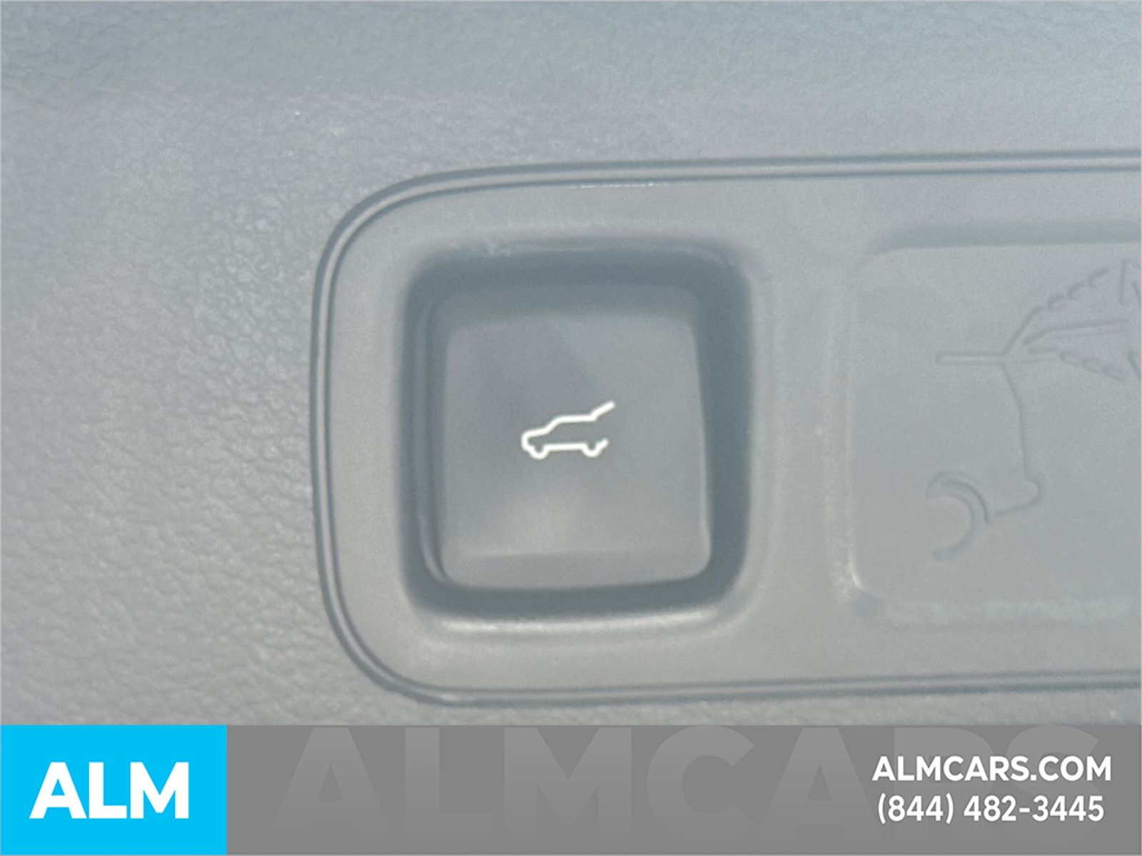 Used 2024 Gray Ford XLT image 22