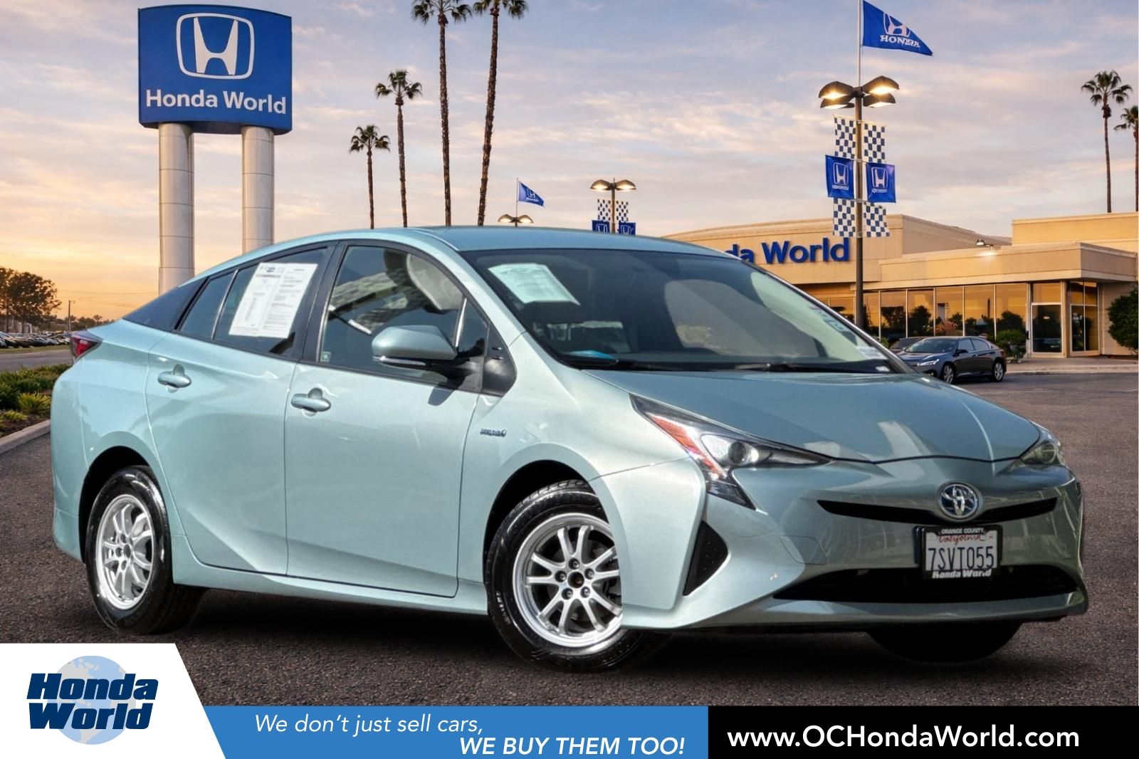 Sea Glass Pearl 2016 Toyota Prius Two FWD Hatchback Front-Wheel Drive Continuously Variable Transmission