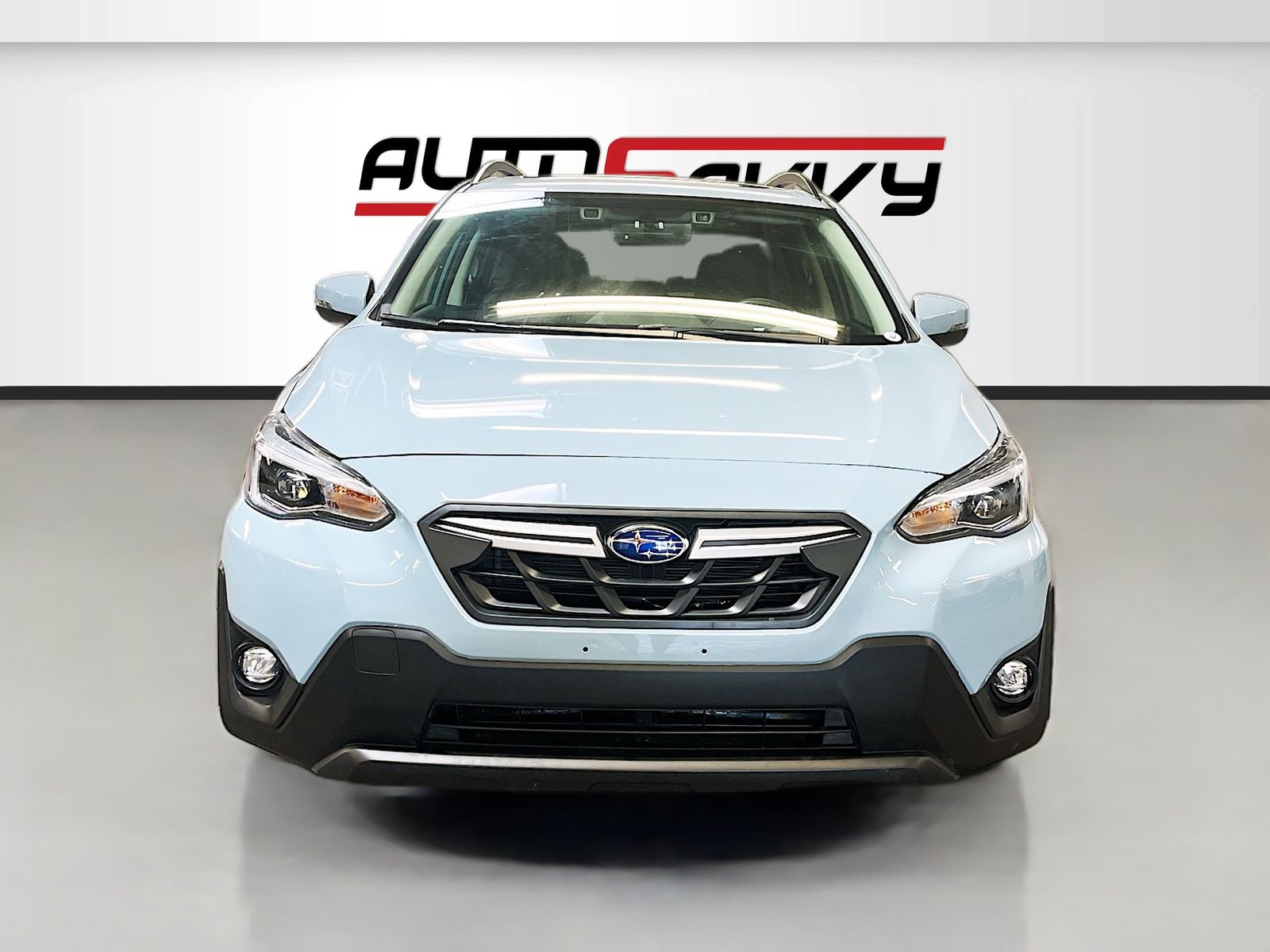 Used 2023 Gray Subaru Limited image 2