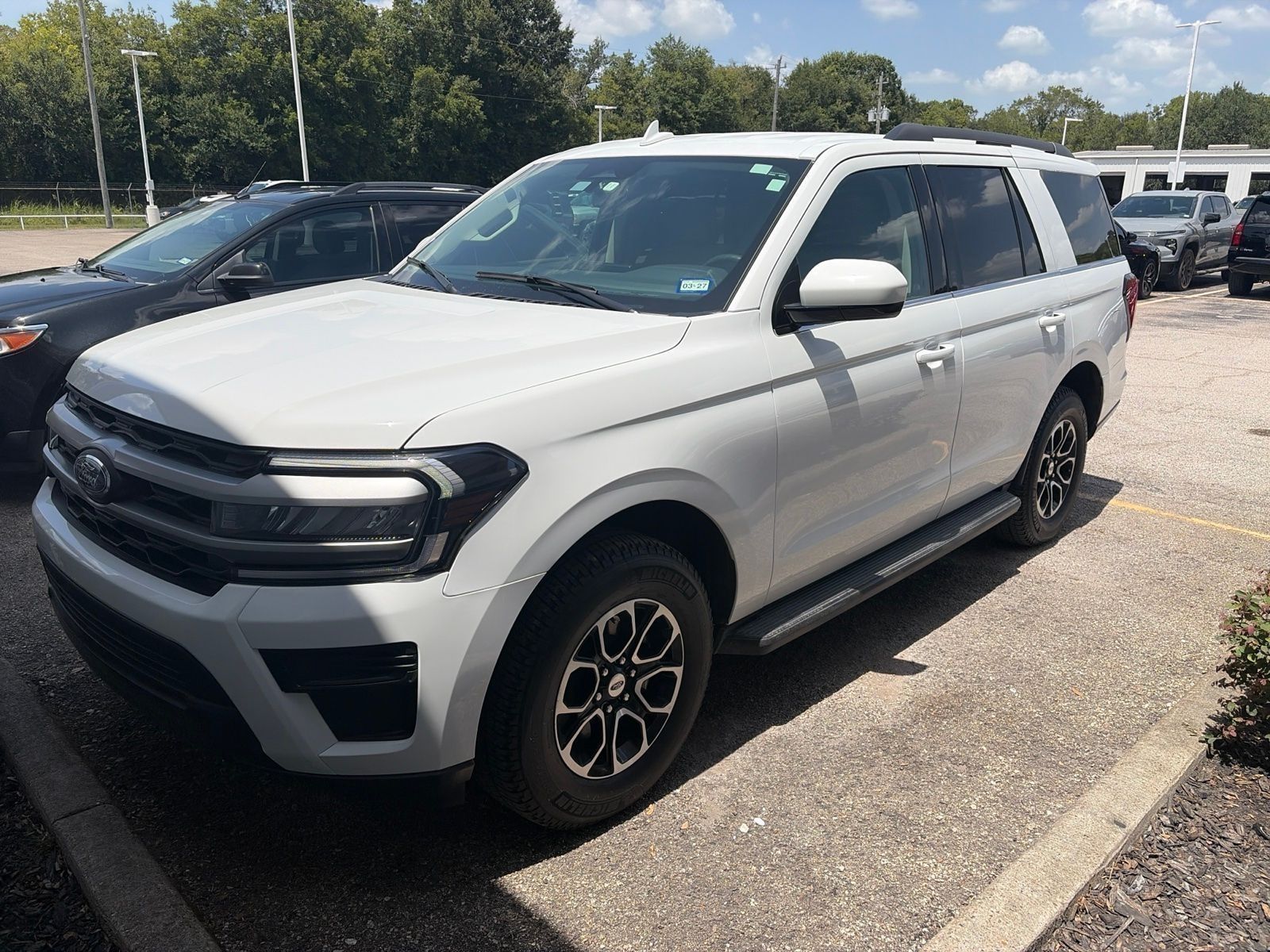 Oxford White 2023 Ford Expedition SUV / Crossover 4X2 Automatic