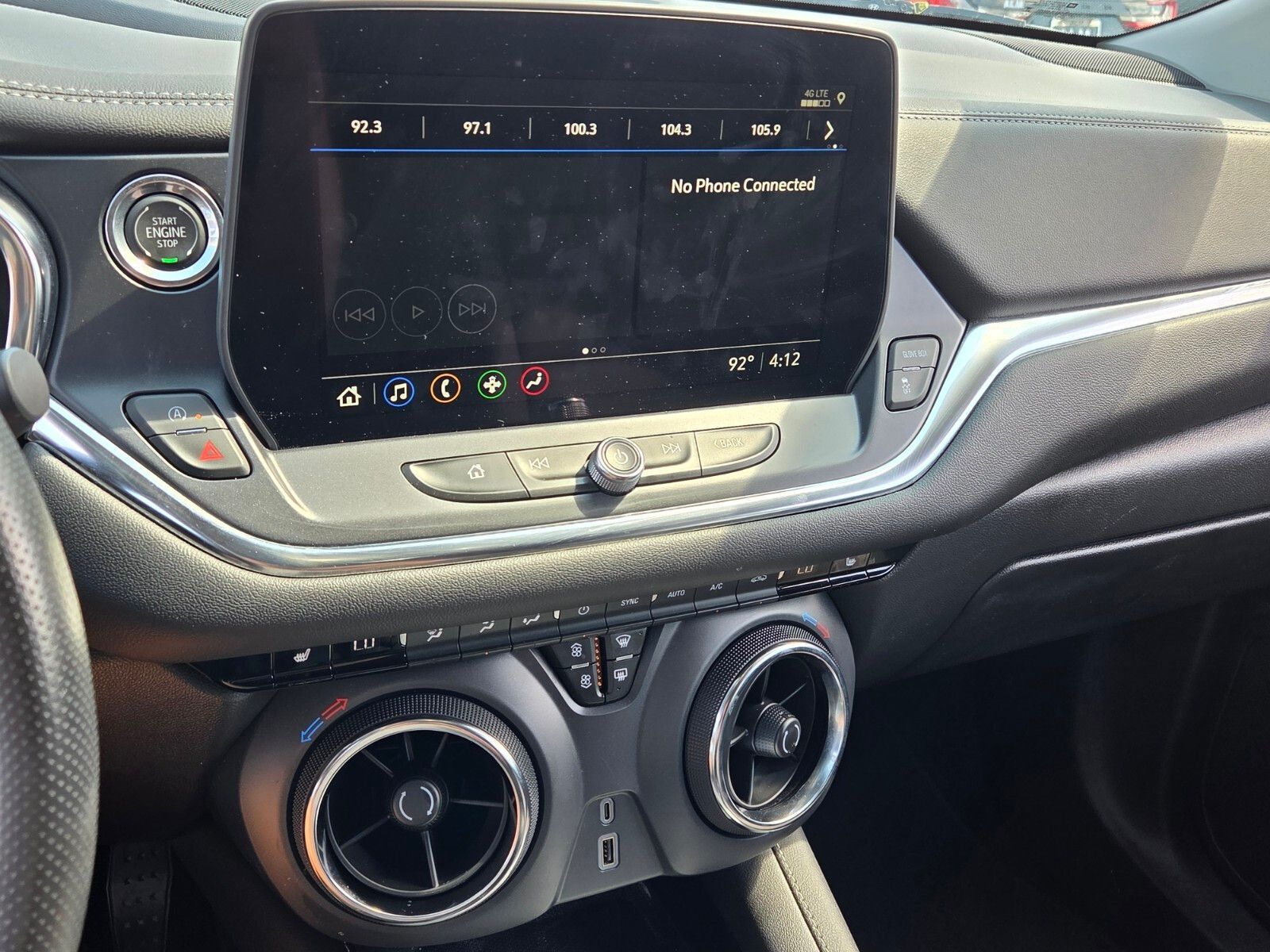 Used 2025 Gray Chevrolet LT image 18