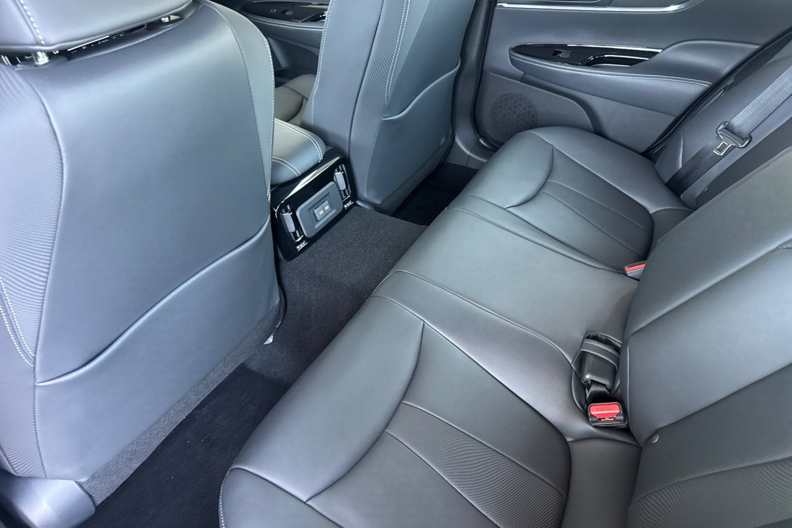 New 2026 Toyota Mirai Sedan