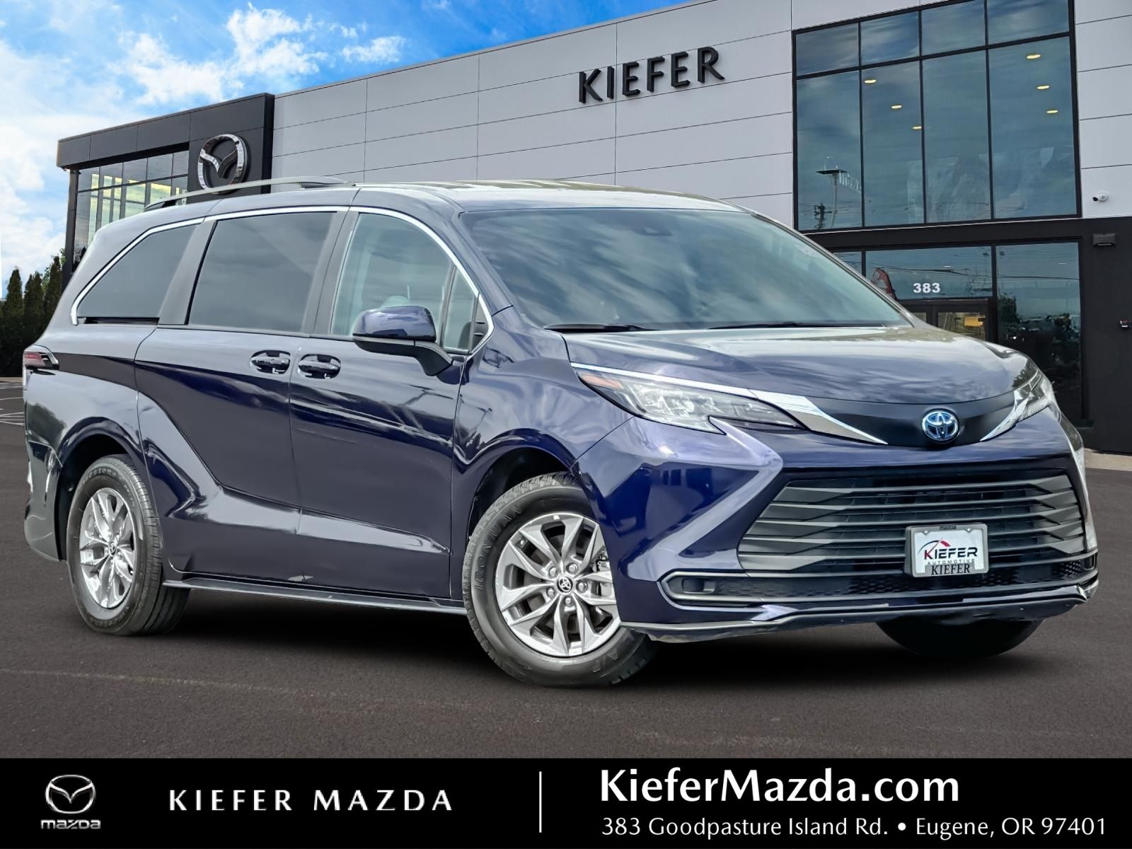 Blueprint 2024 Toyota Sienna Minivan All-Wheel Drive Continuously Variable Transmission