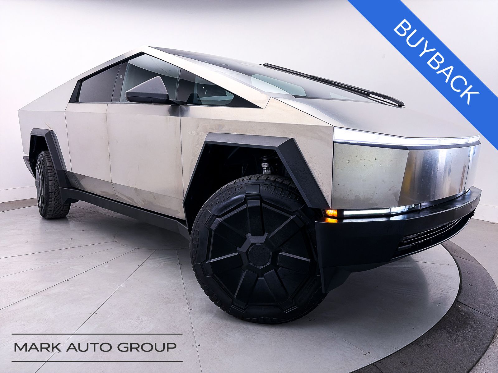 2024 Tesla Cybertruck Crew Cab AWD