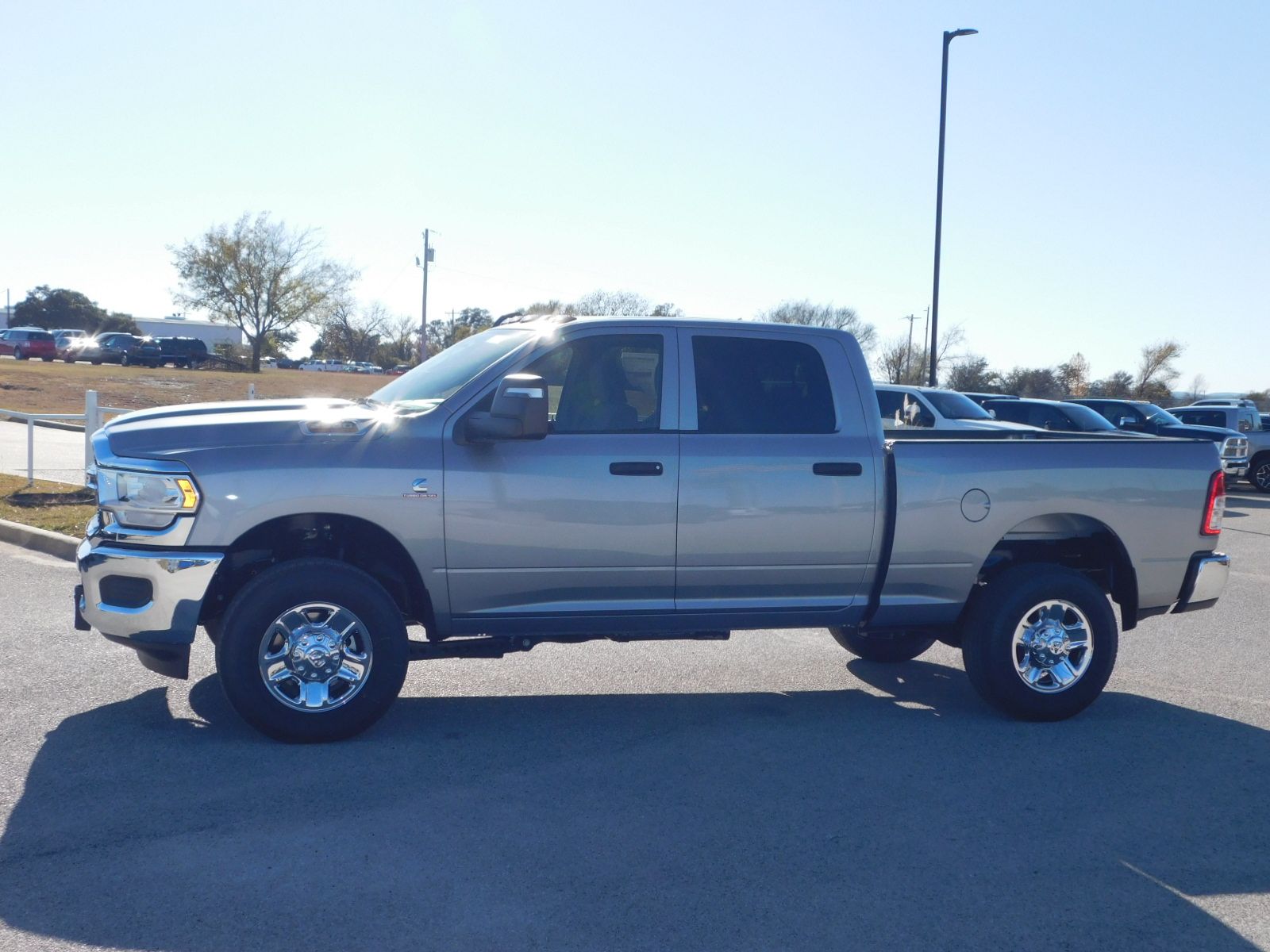 2024 Ram 2500 Tradesman 18