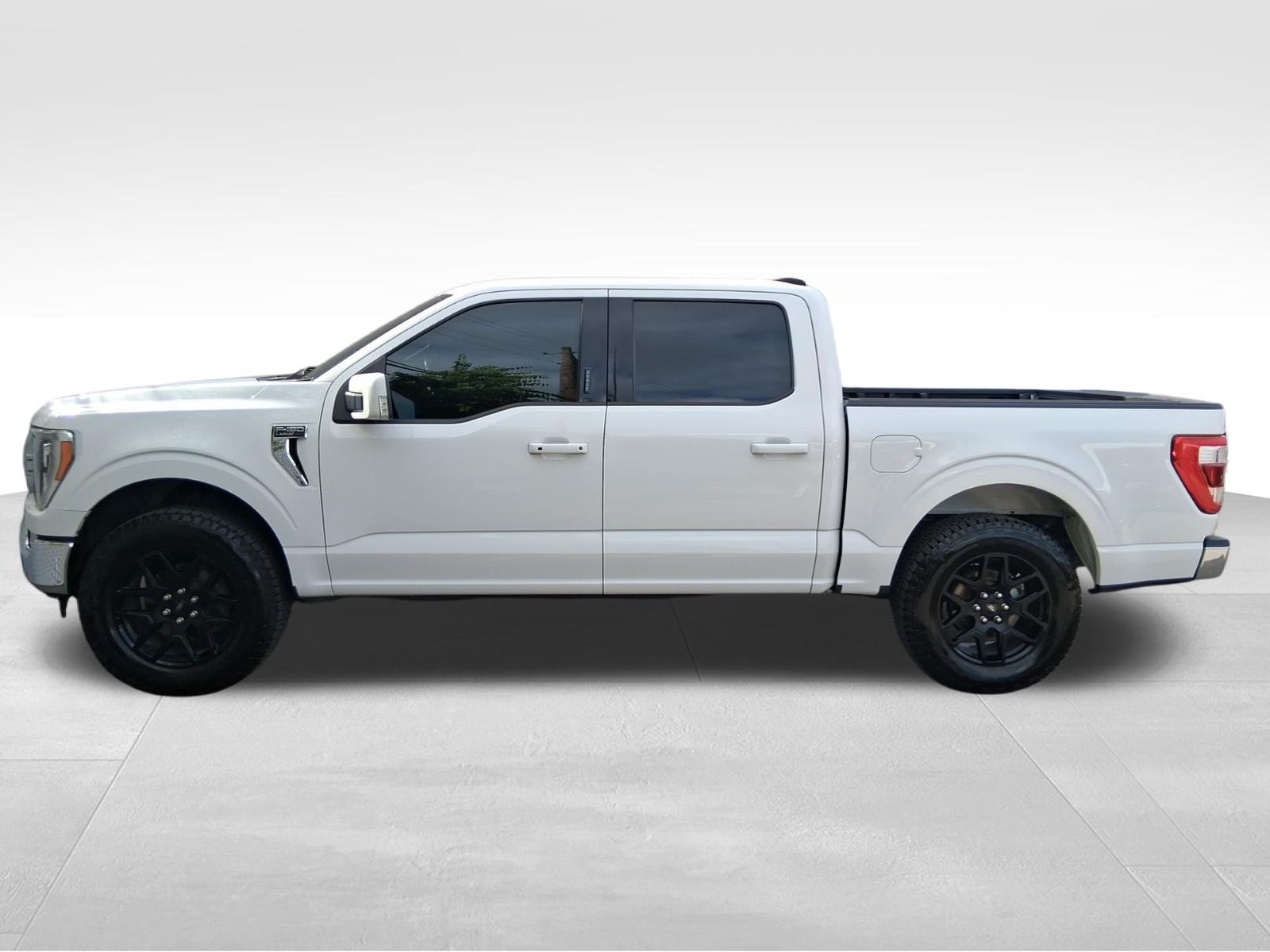 Used Car 2021 Ford F-150  Lariat For Sale Under $35,000 In Austin, Texas