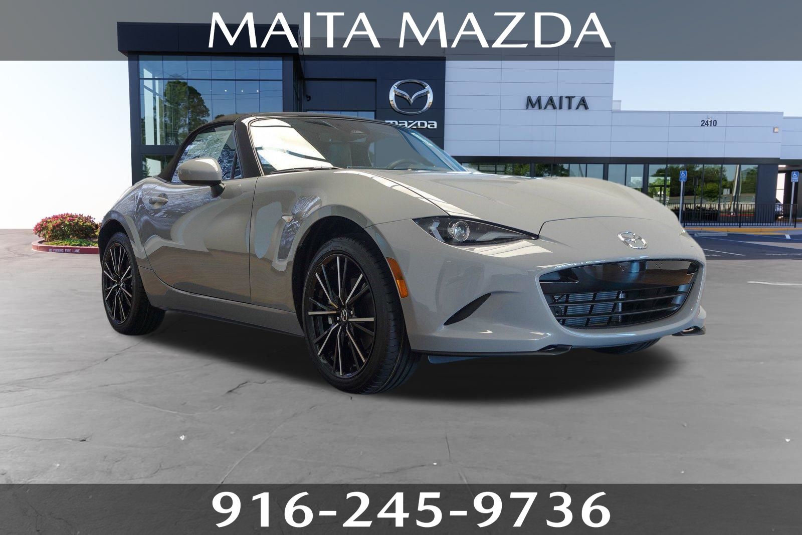Aero Gray Metallic 2026 Mazda MX-5 Miata Convertible Rear-Wheel Drive 6-Speed Manual