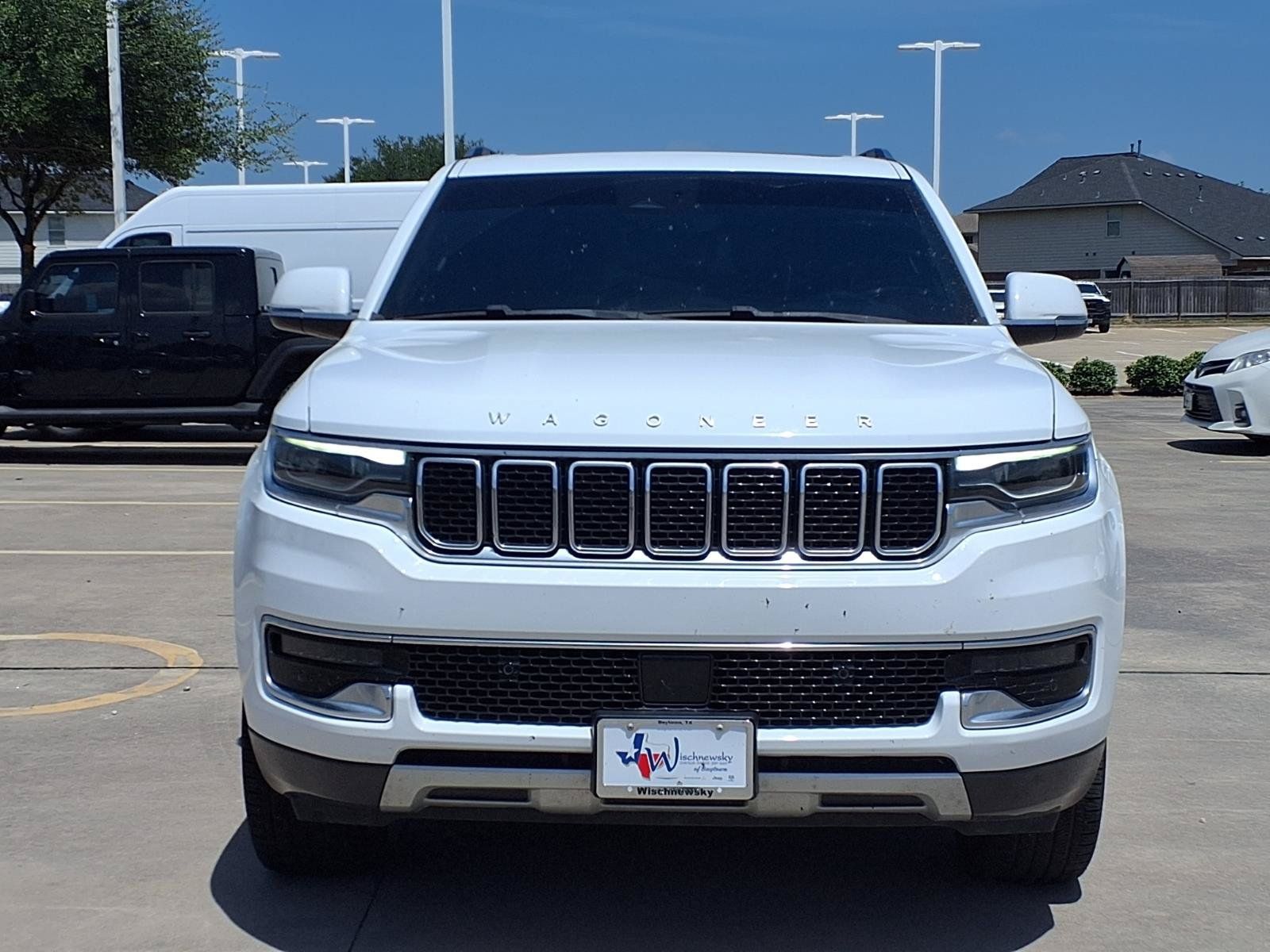 2022 Jeep Wagoneer Series II White at Texan Dodge Chrysler Jeep Ram