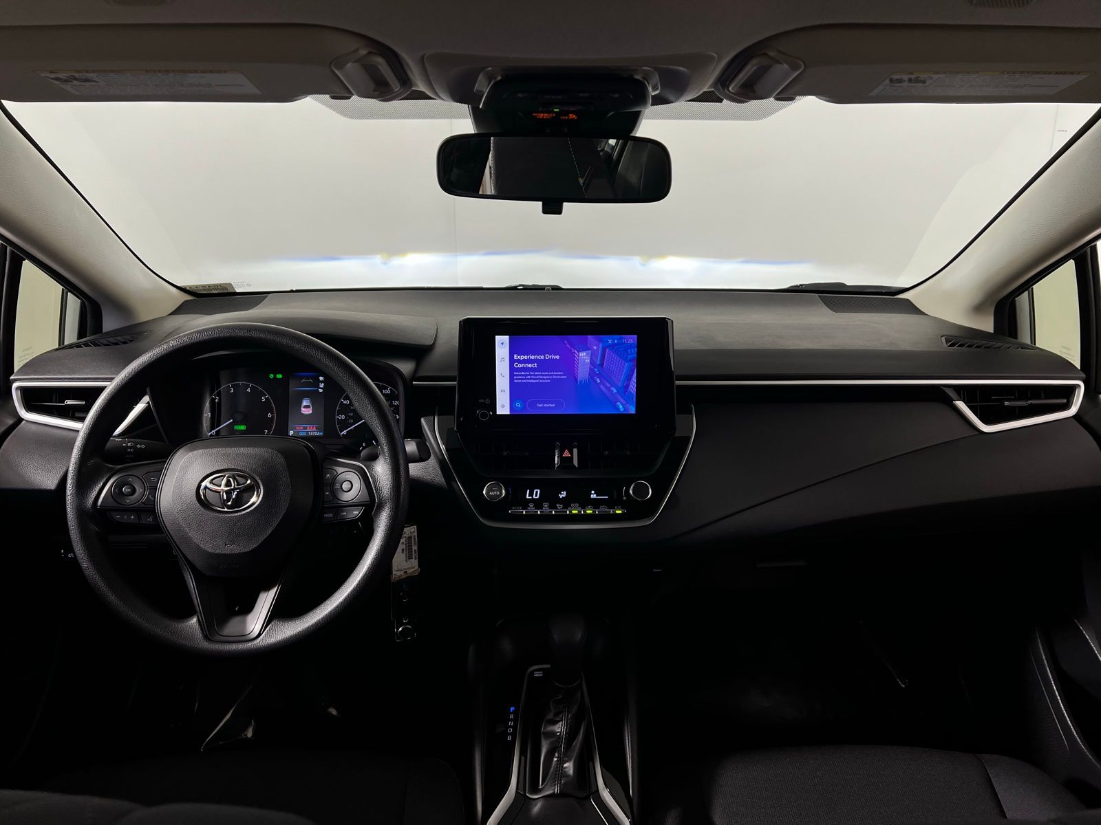 Thumbnail: 2025 Toyota Corolla - 21