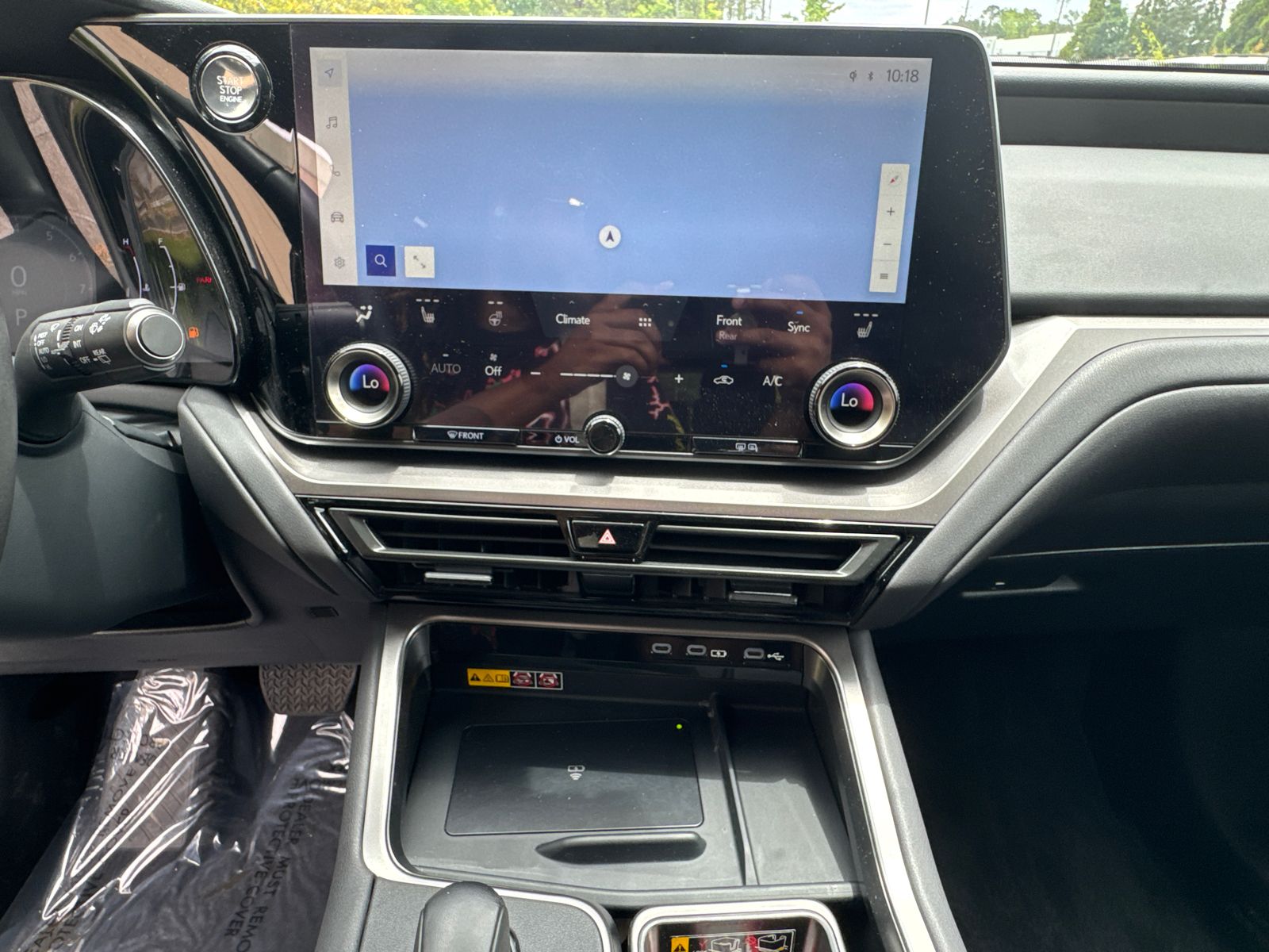 Used 2024 Pearl Lexus 350 image 29