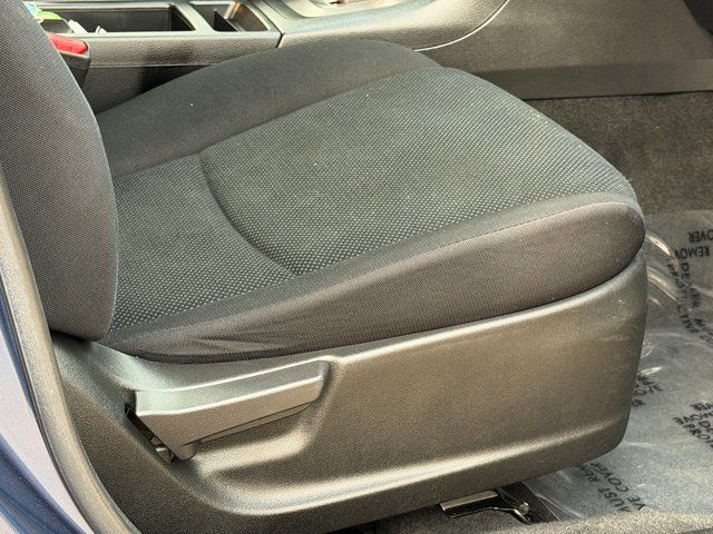 Used 2013 Marine Blue Pearl Subaru 2.0i image 12