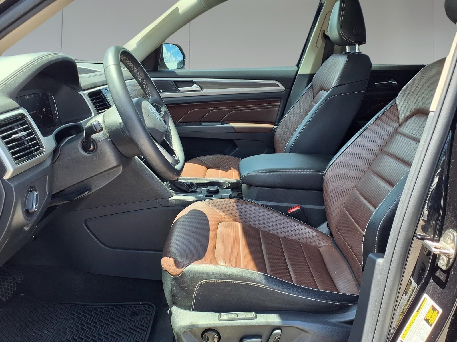 2021 Volkswagen Atlas SEL Premium  at DeMontrond Mazda