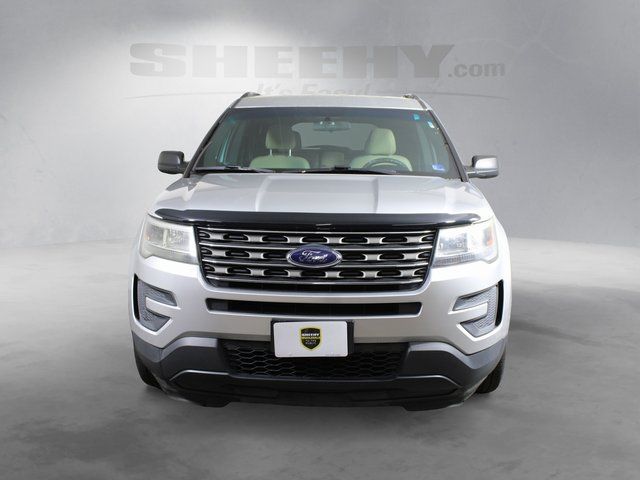 Used 2016 Silver Ford Base image 4