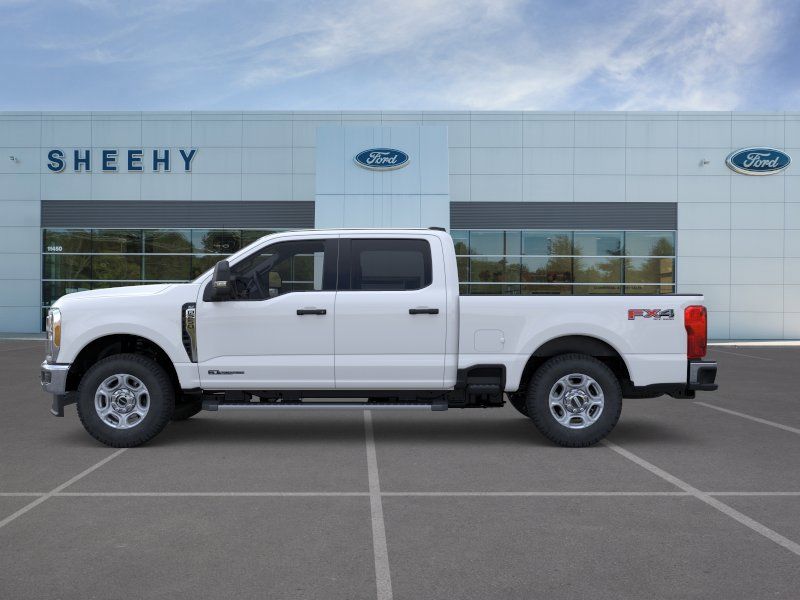 New 2026 Oxford White Ford XLT image 5