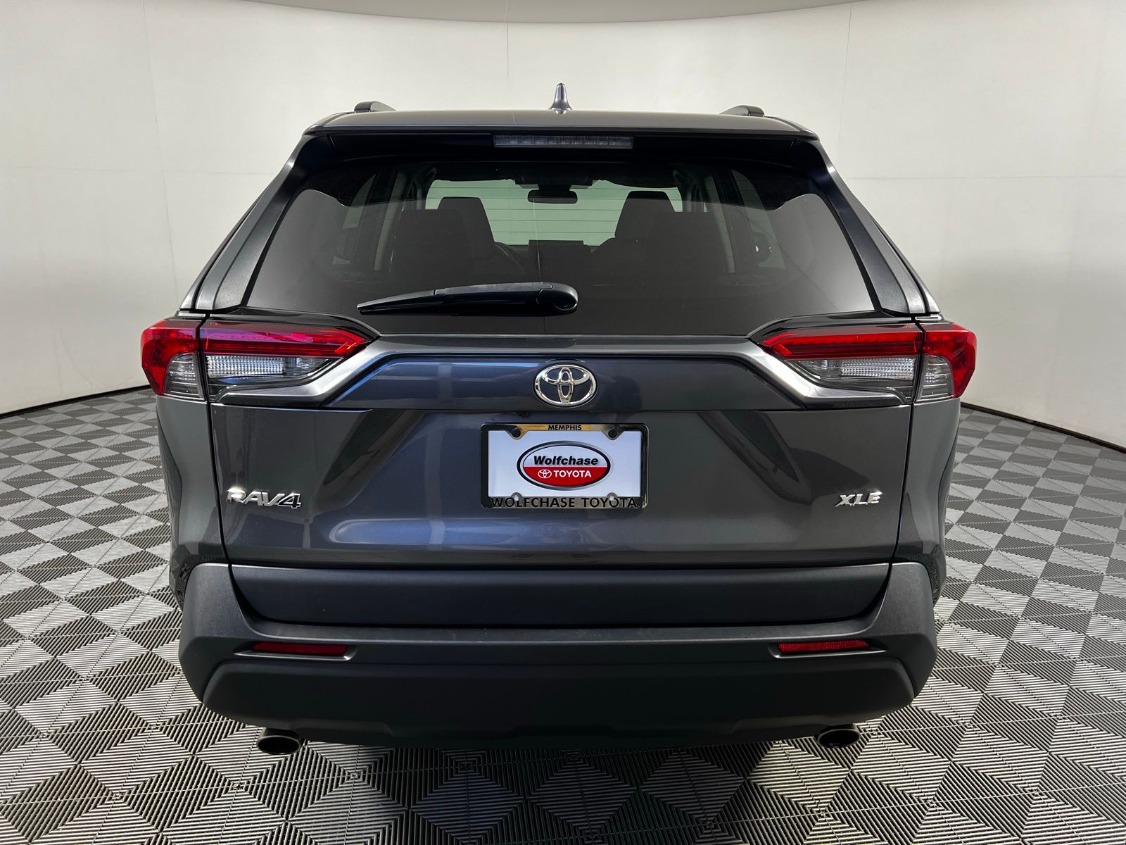 2021 Toyota RAV4 XLE 6