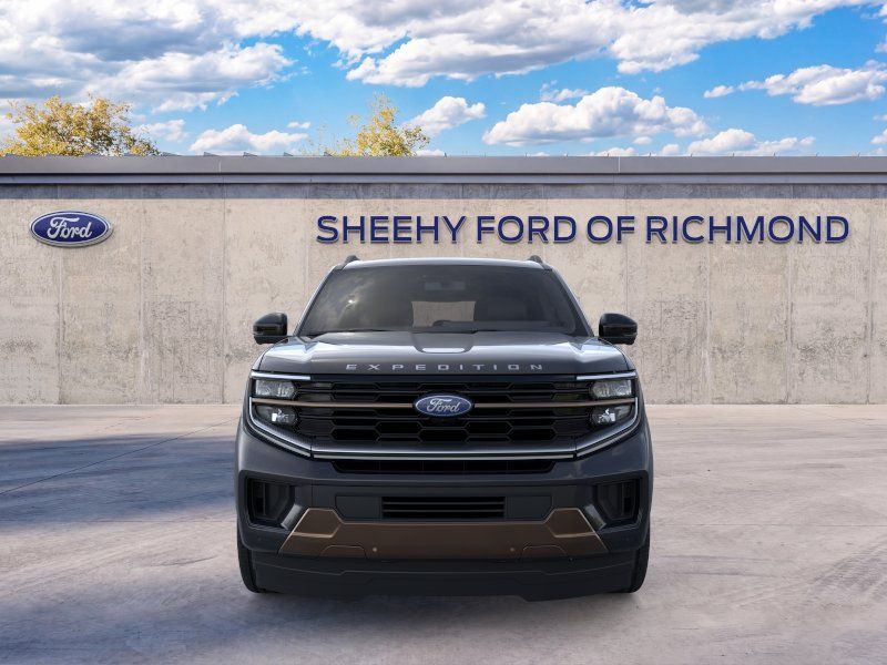 New 2026 Agate Black Metallic Ford King Ranch image 7