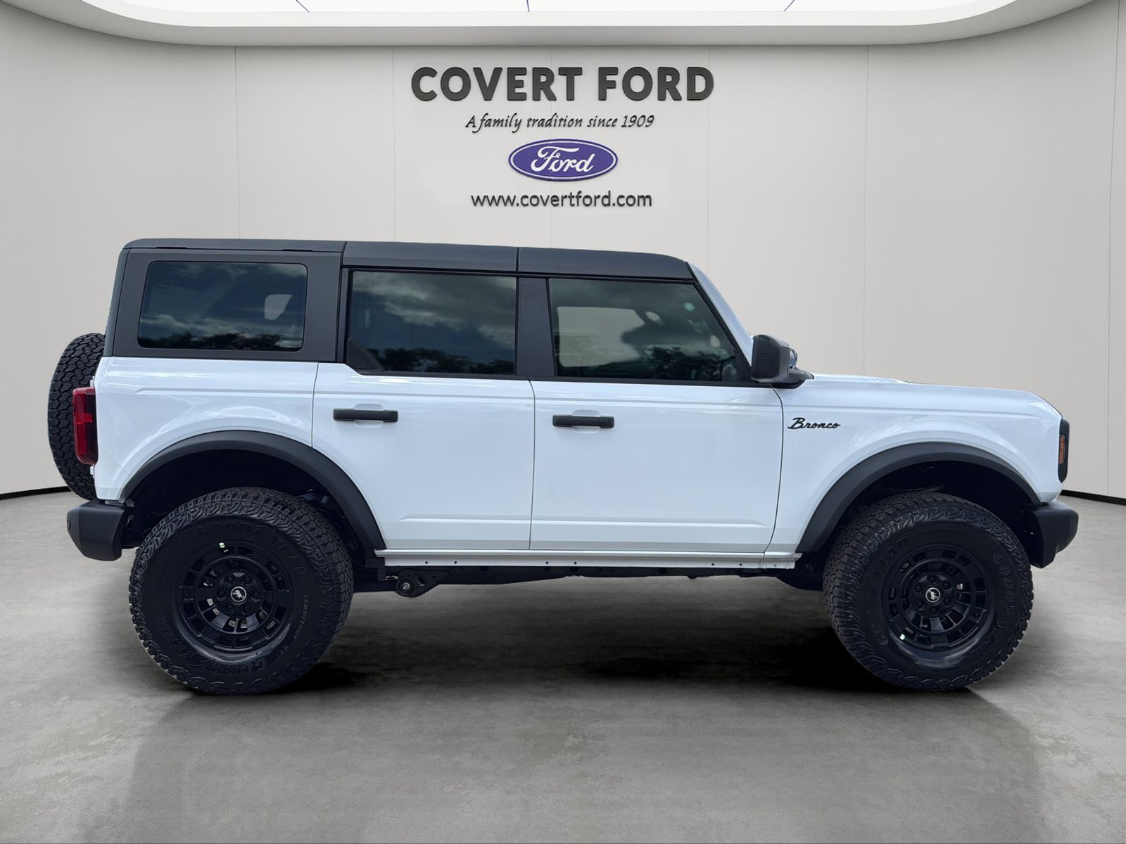 New 2026 White Ford Big Bend image 6