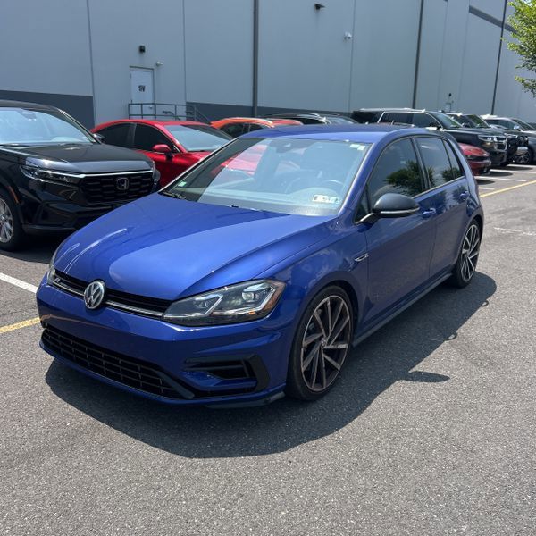 Blue Metallic 2019 Volkswagen Golf R Hatchback All-Wheel Drive 7-Speed Dual Clutch