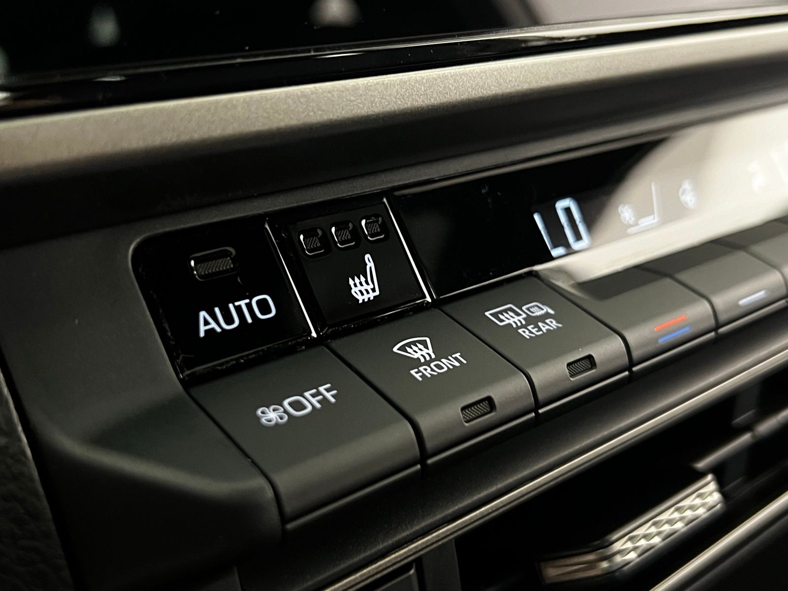 Thumbnail: 2026 Toyota Camry - 16