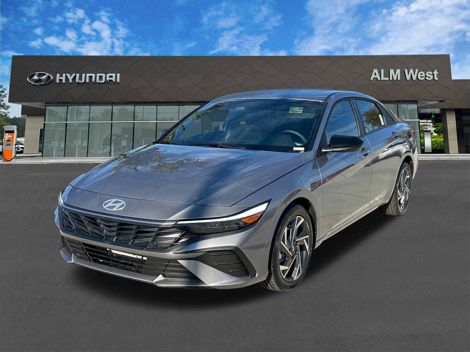 2025 Hyundai Elantra SEL's photo