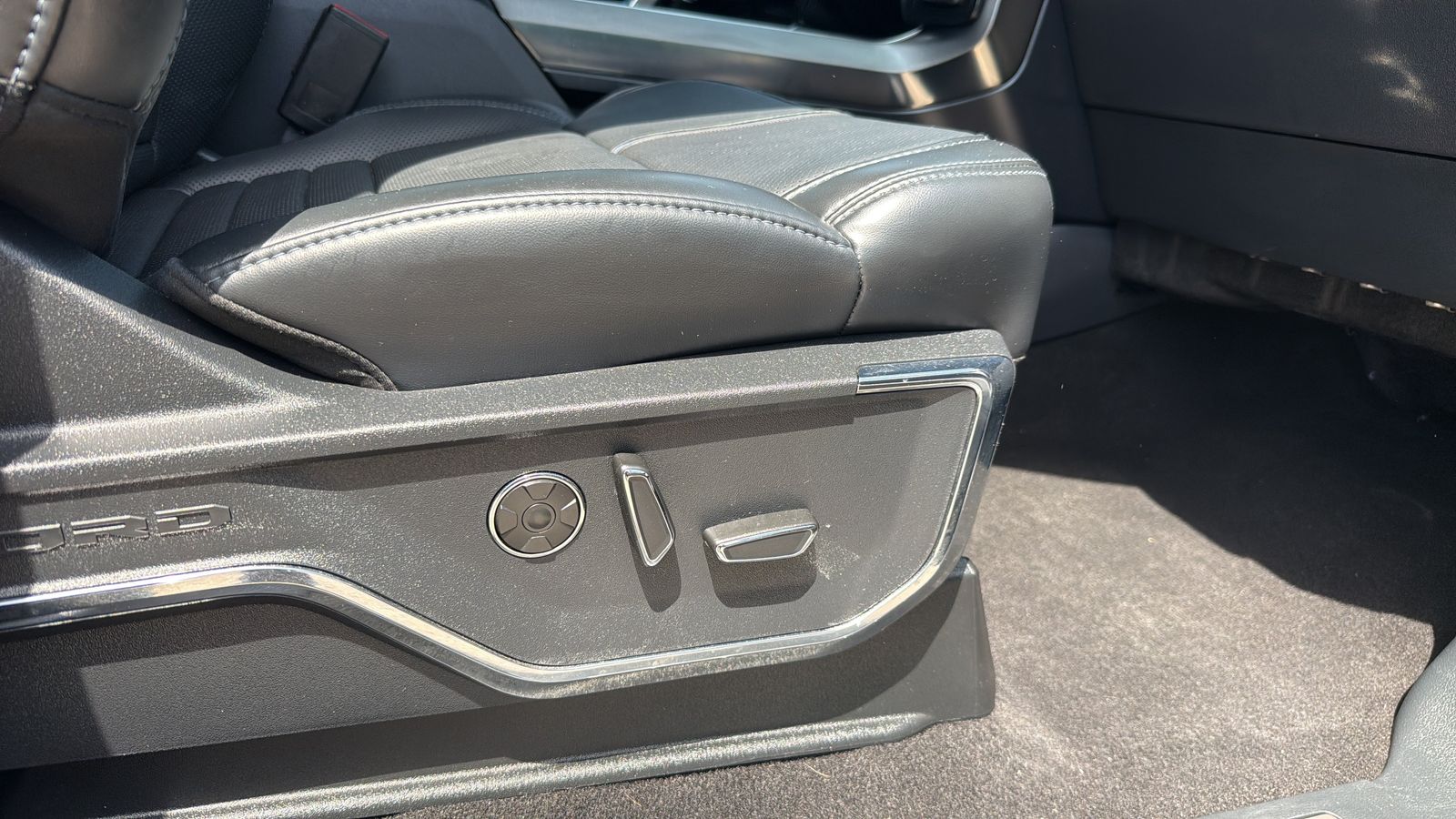 Certified Used 2024 Black Ford Platinum image 24