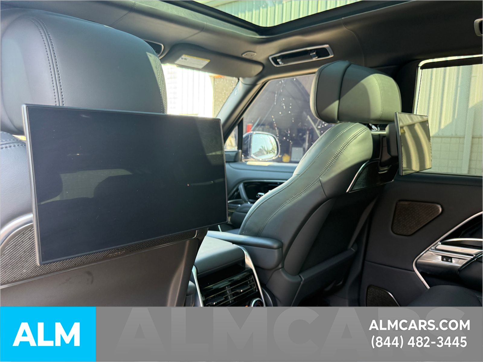 Used 2024 Black Land Rover Autobiography image 11